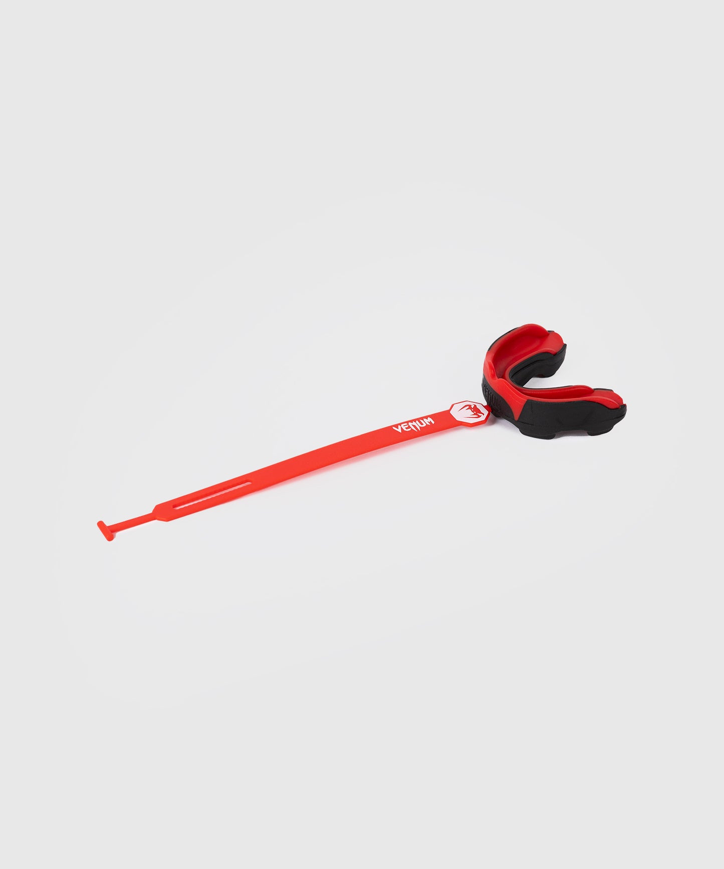 Venum Predator Protector Bucal Con Correa/Sin Correa – Negro/Rojo