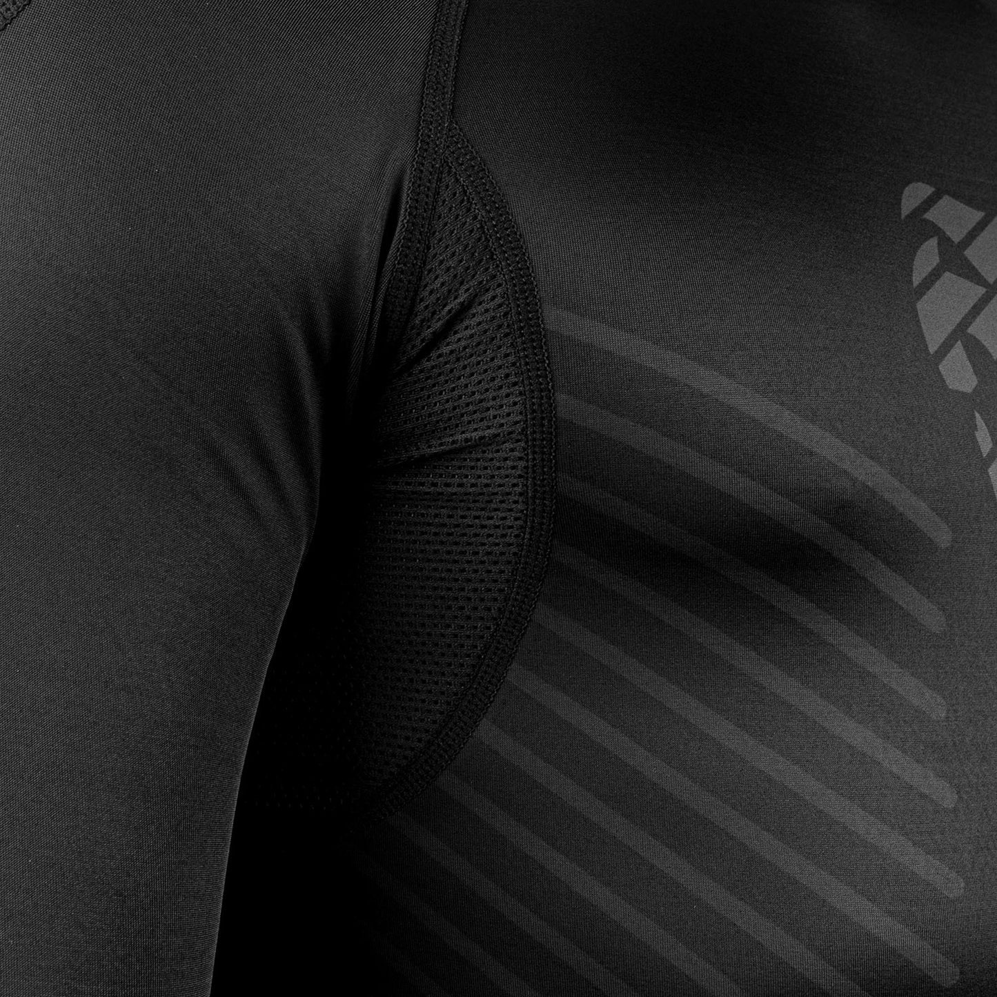 Rashguard Venum Plasma - Short Sleeve - Black/Noir