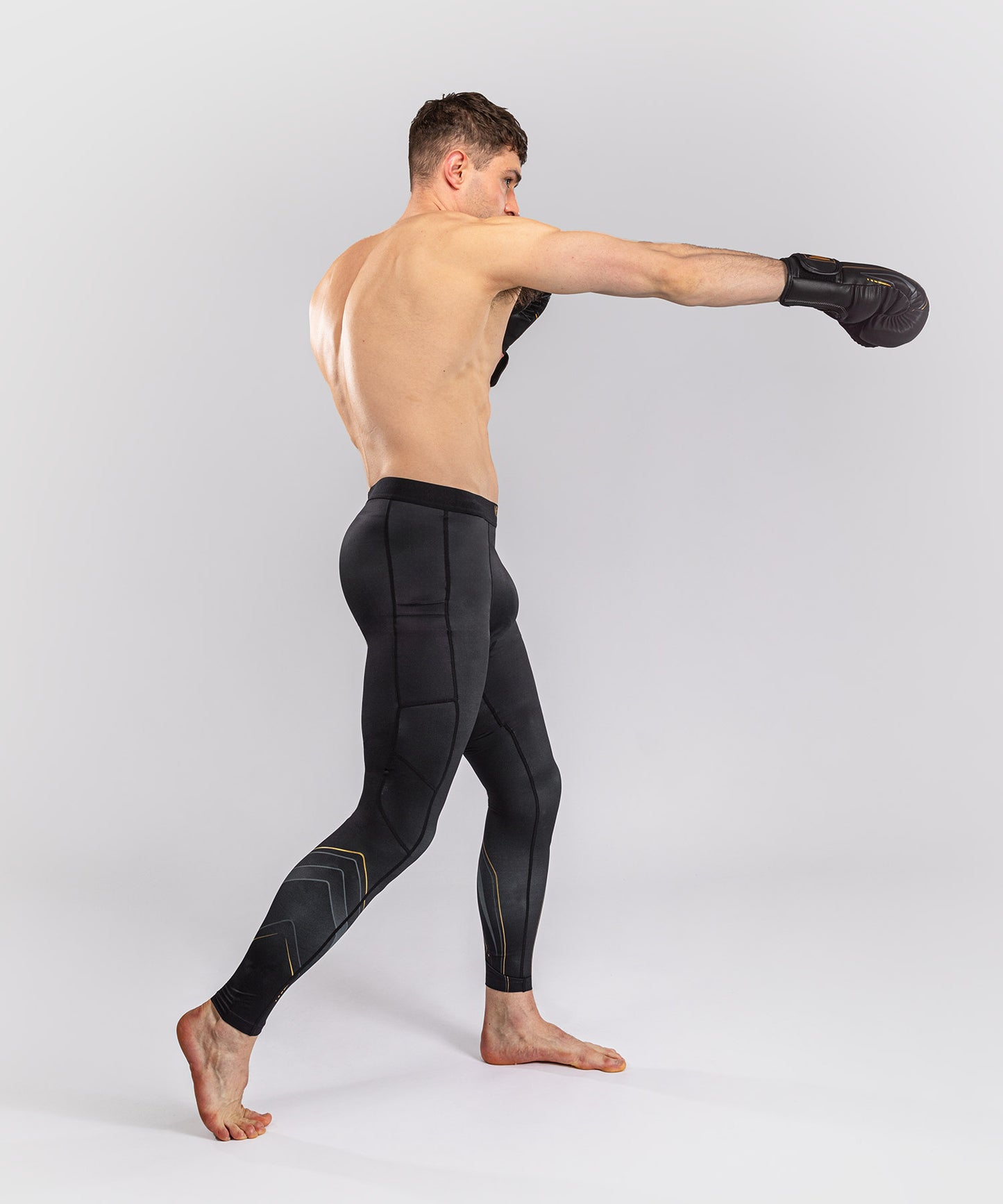 Venum Streamline Spats – Schwarz/Gold