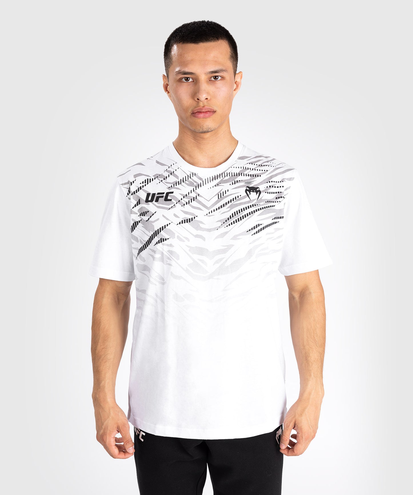 UFC Fusion by Venum Replica Camiseta de Manga Corta para Hombre - Blanco