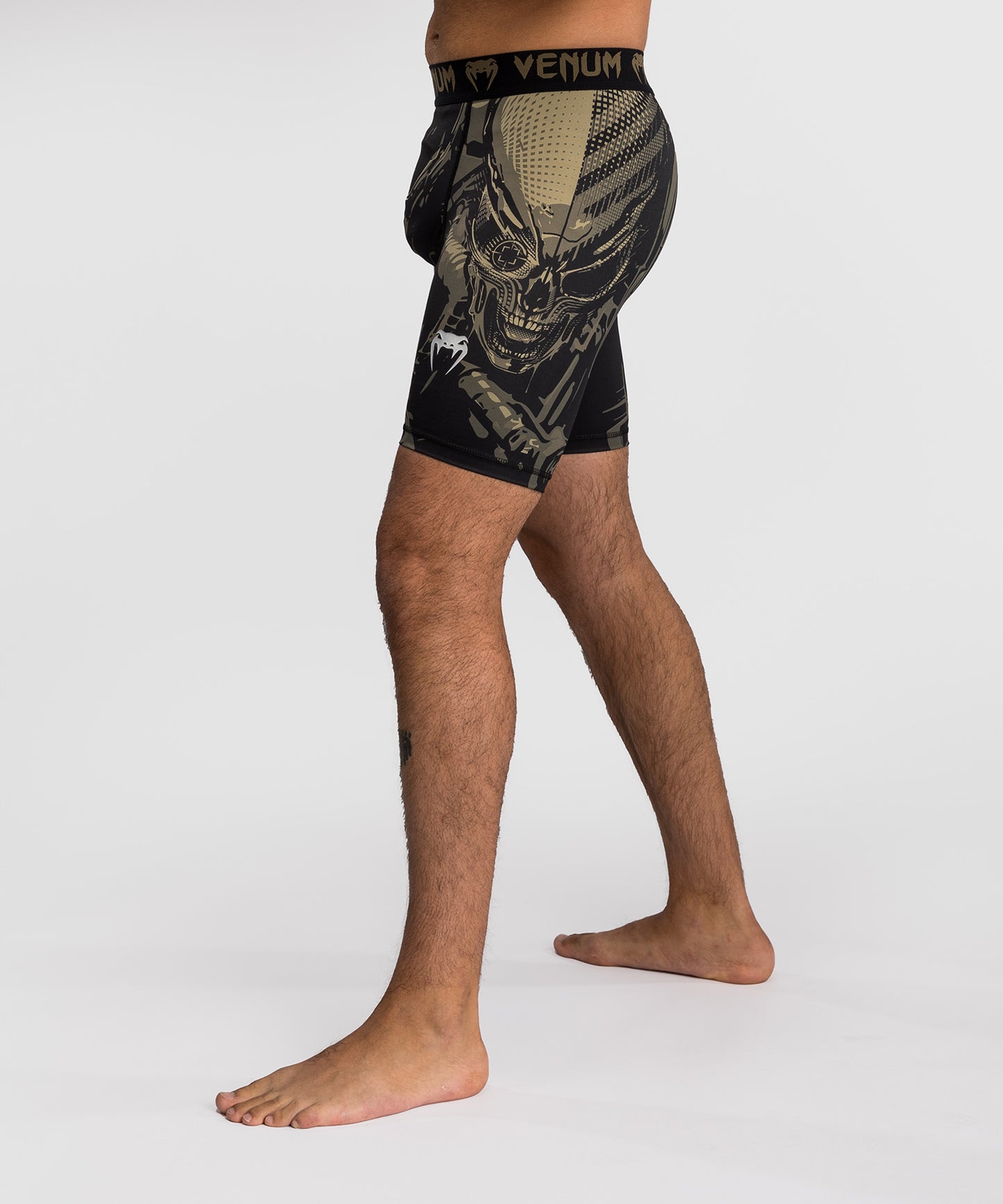 Venum Invader Vale Tudo Shorts - Black/Sand