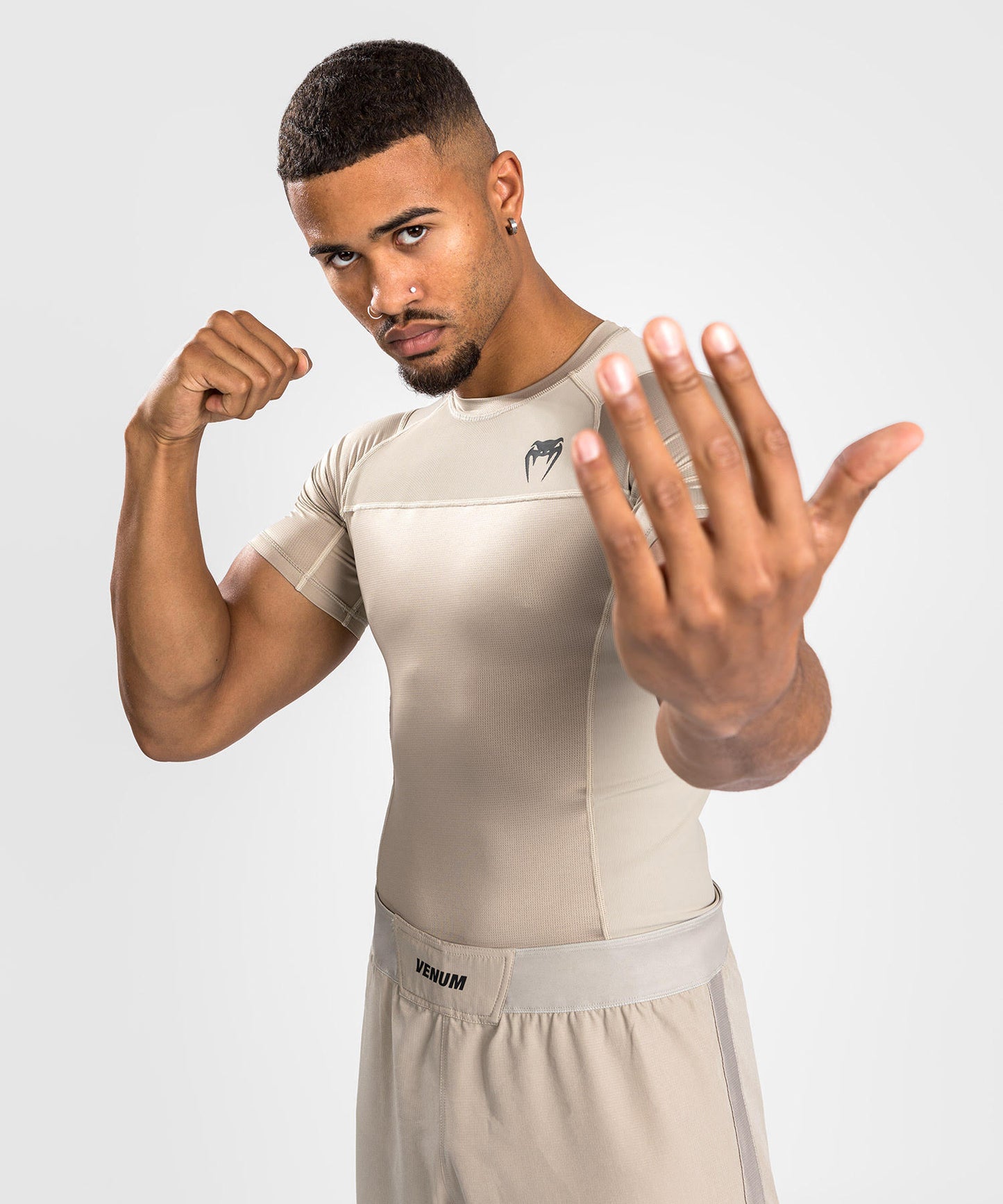 Venum G-Fit Air Rashguard a maniche corte - Sabbia