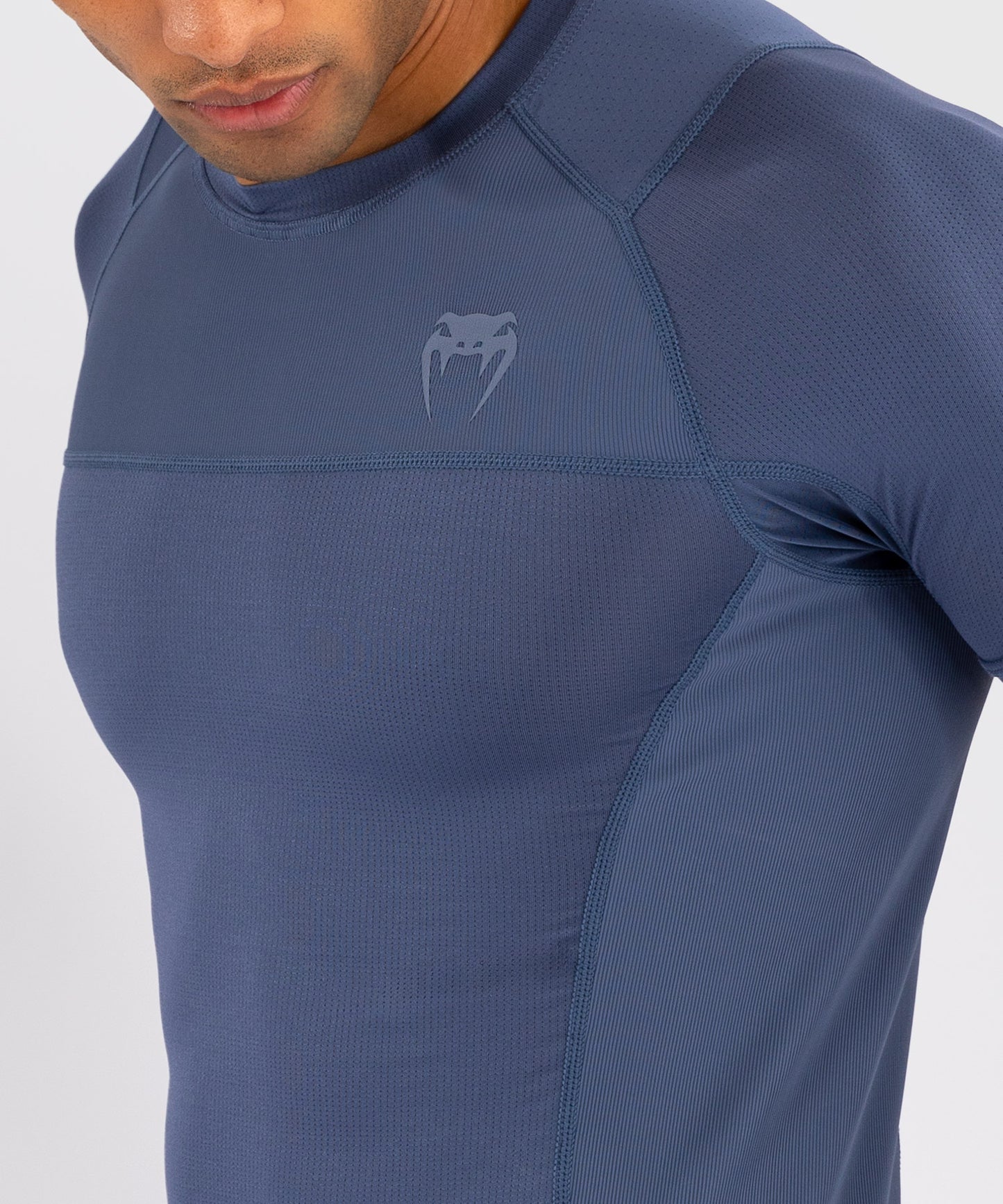 Venum G-Fit Air Herren Kurzarm Rashguard - Nebelblau