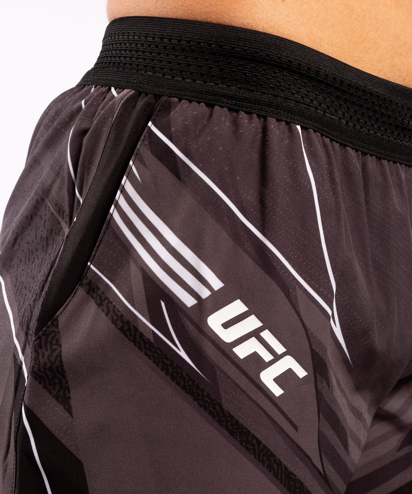 Women's UFC Venum Replica Short - Black
