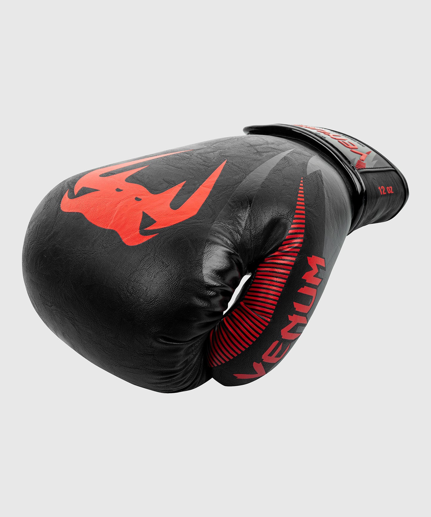 Gants de boxe Venum Impact – Noir/Rouge