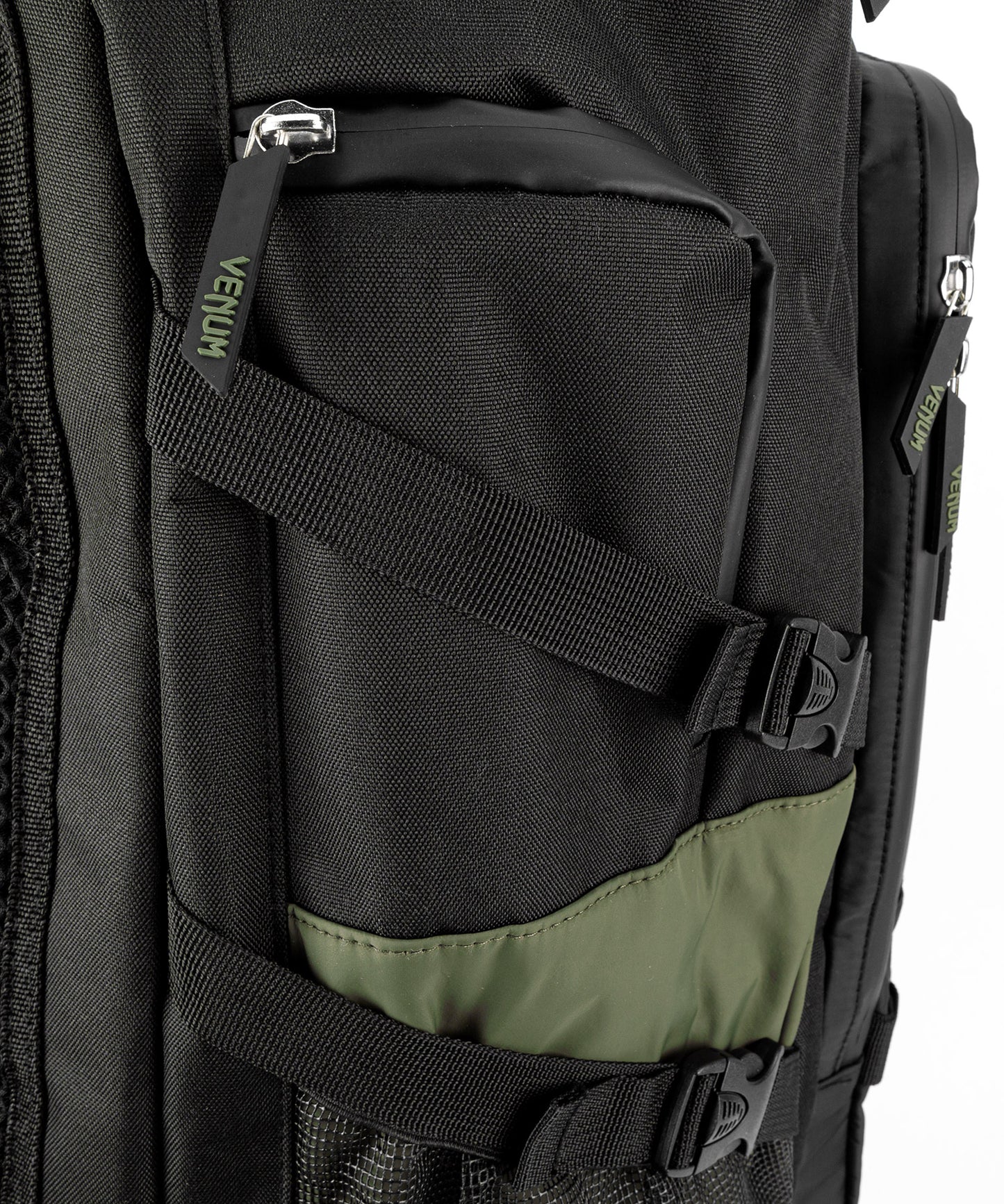 Sac à Dos Venum Challenger Xtrem Evo (50-63L) – Kaki/Noir