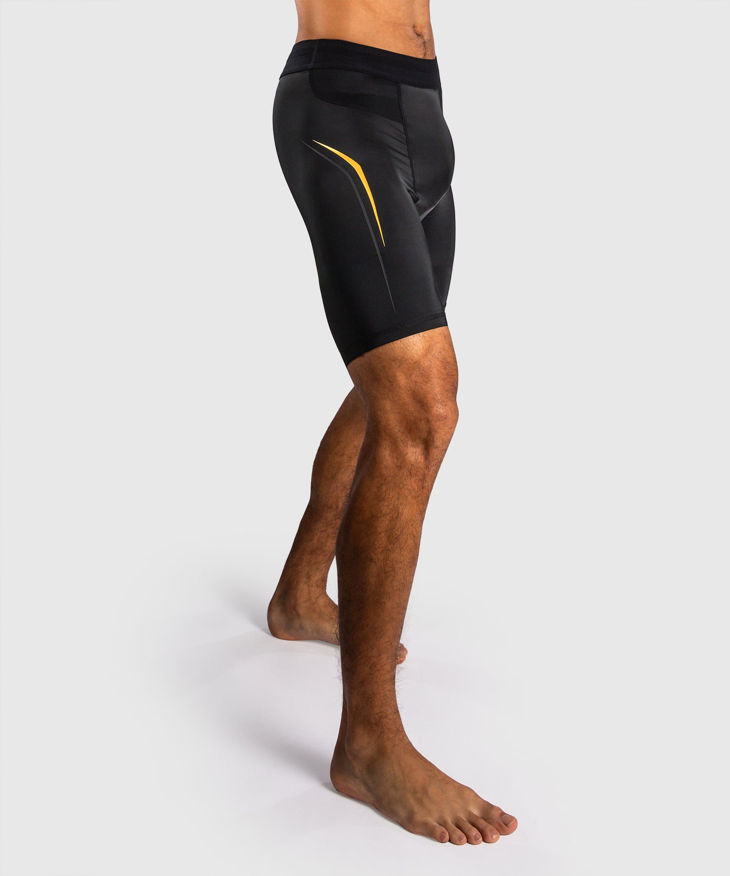 Venum G-Core Vale Tudo Kompressionsshort - Schwarz/Gold
