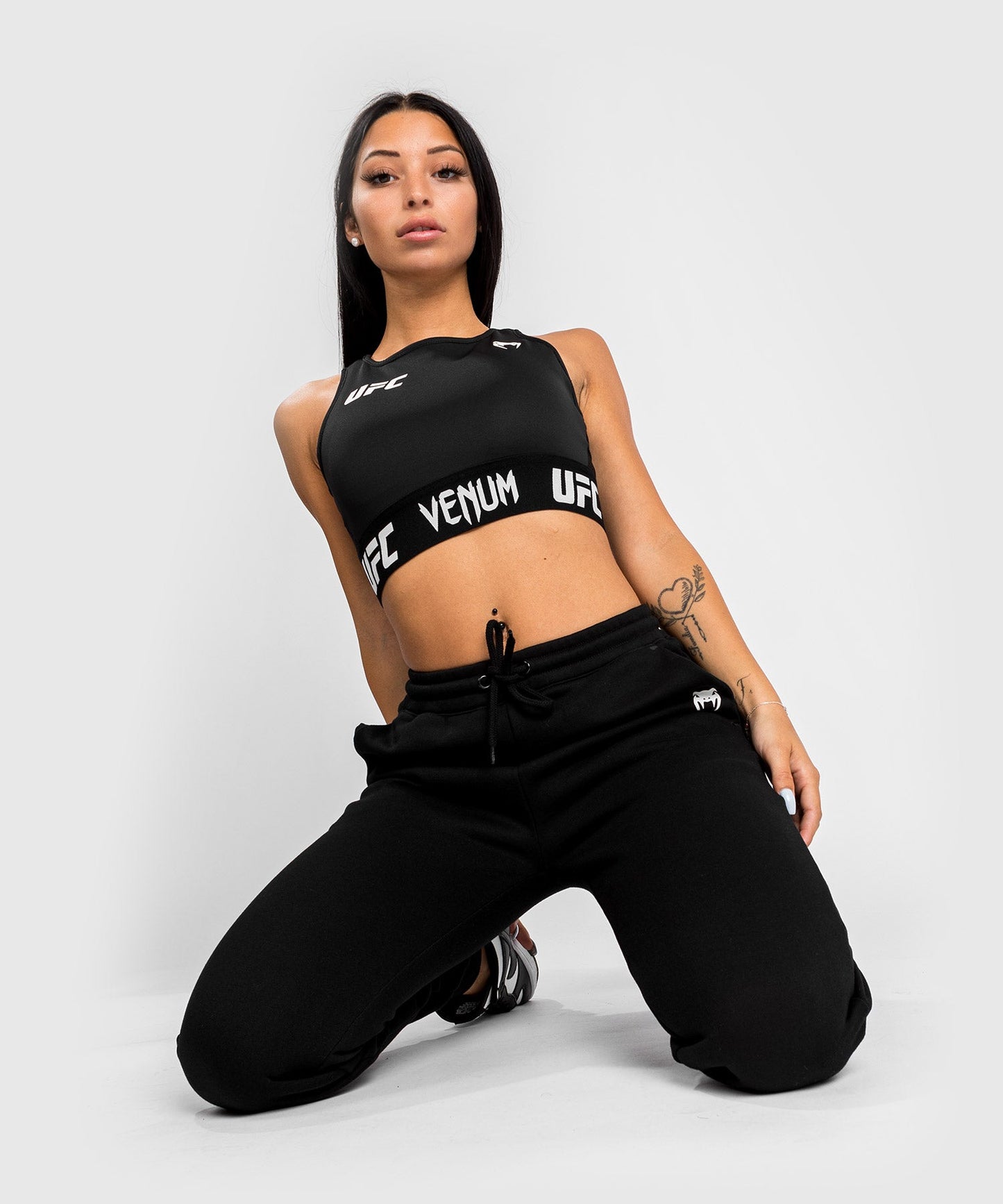 Women's UFC Venum Authentic Fight Week Weighing Bra - Black