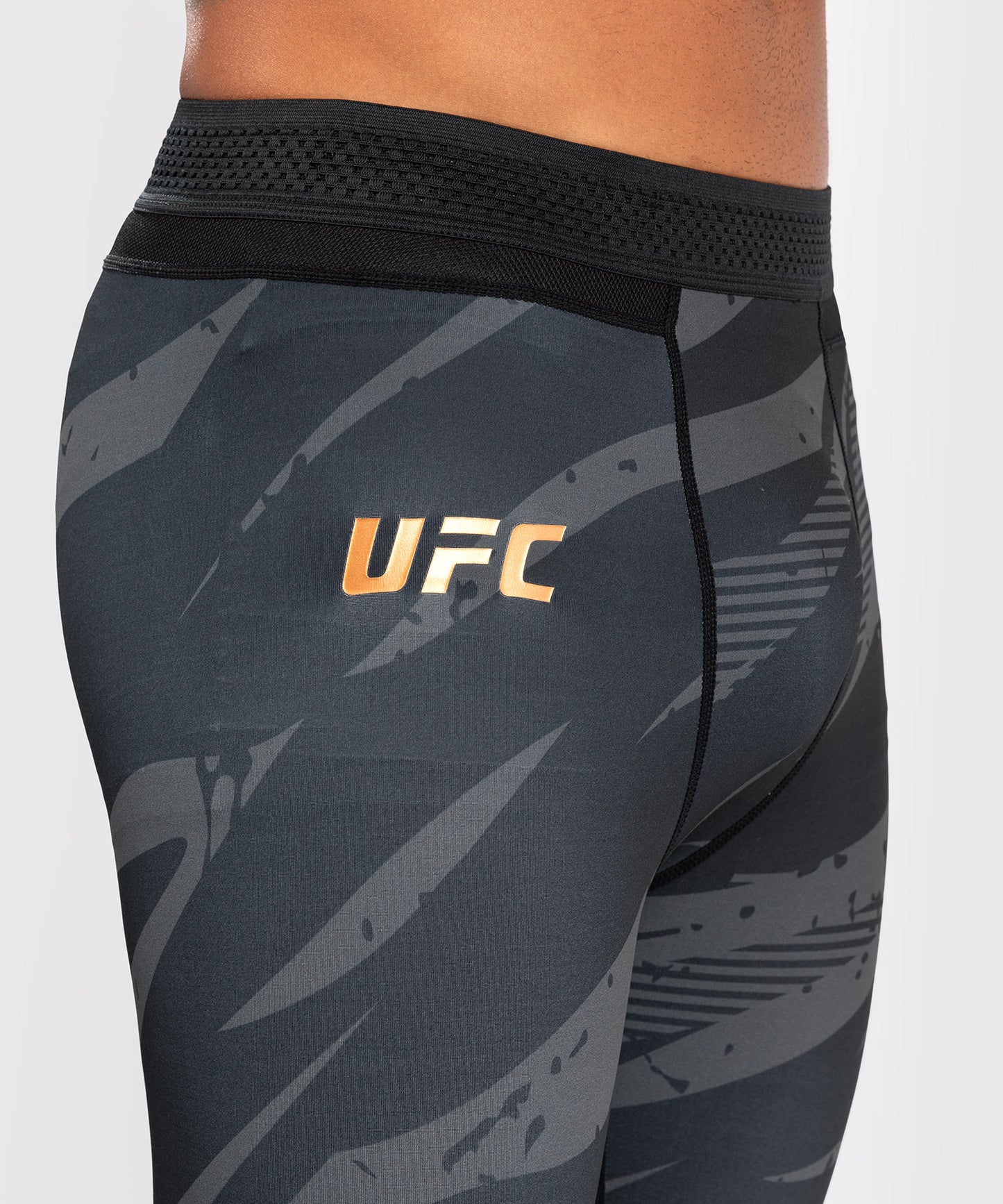 UFC Adrenaline by Venum Fight Week performance Pantaloni A Compressione - Urban Camo