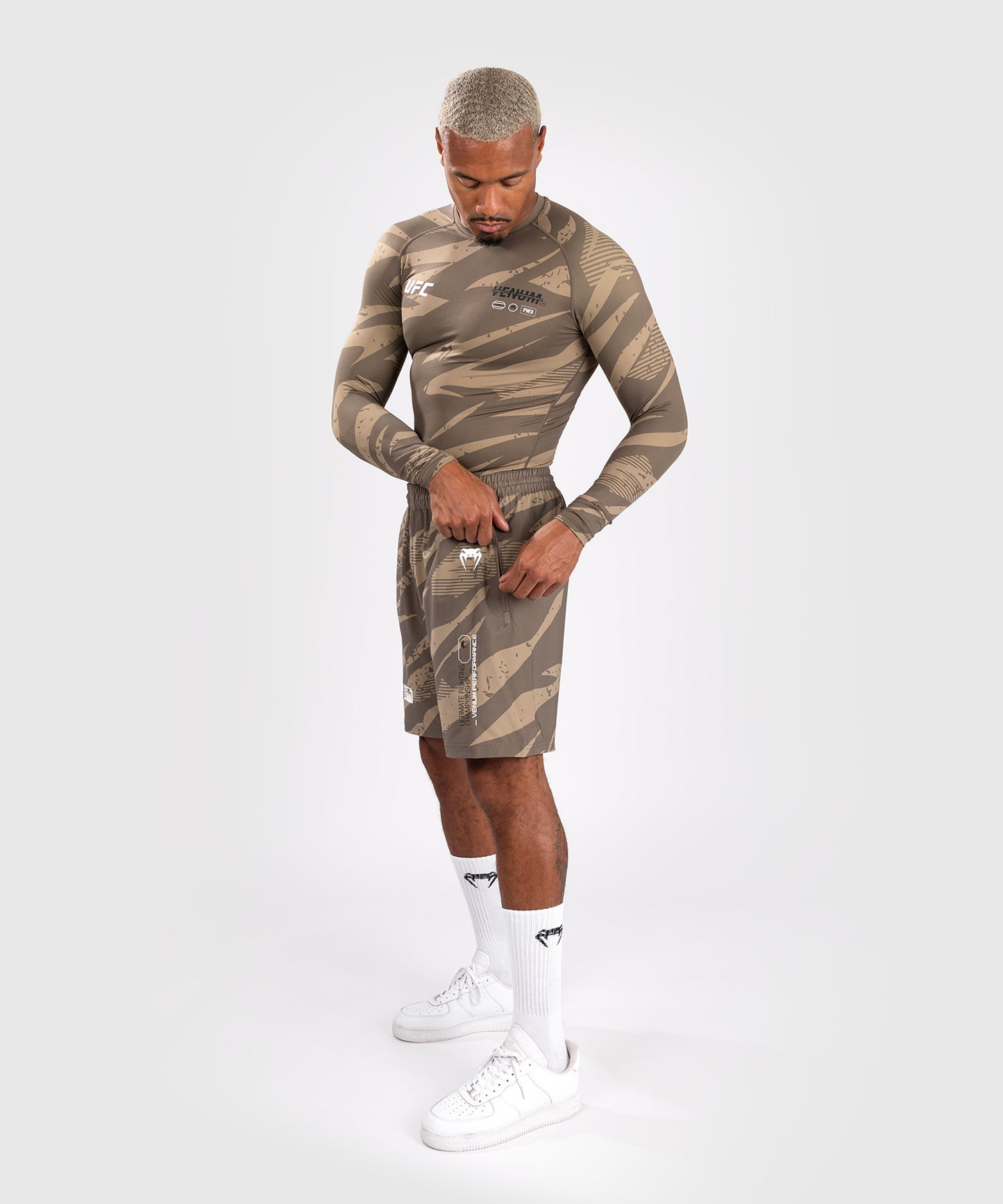 UFC Adrenaline by Venum Fight Week Performance Shorts Für Männer - Desert Camo
