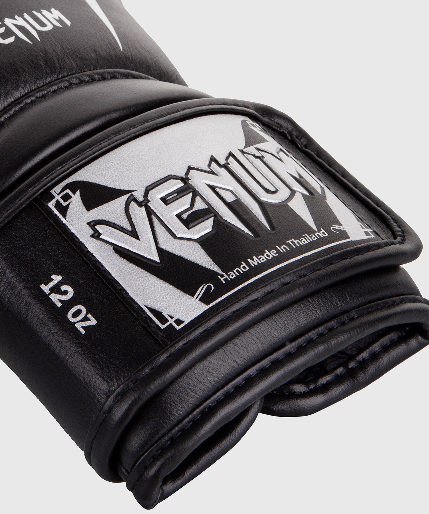 Gants de boxe Venum Giant 3.0 - Noir/Argent