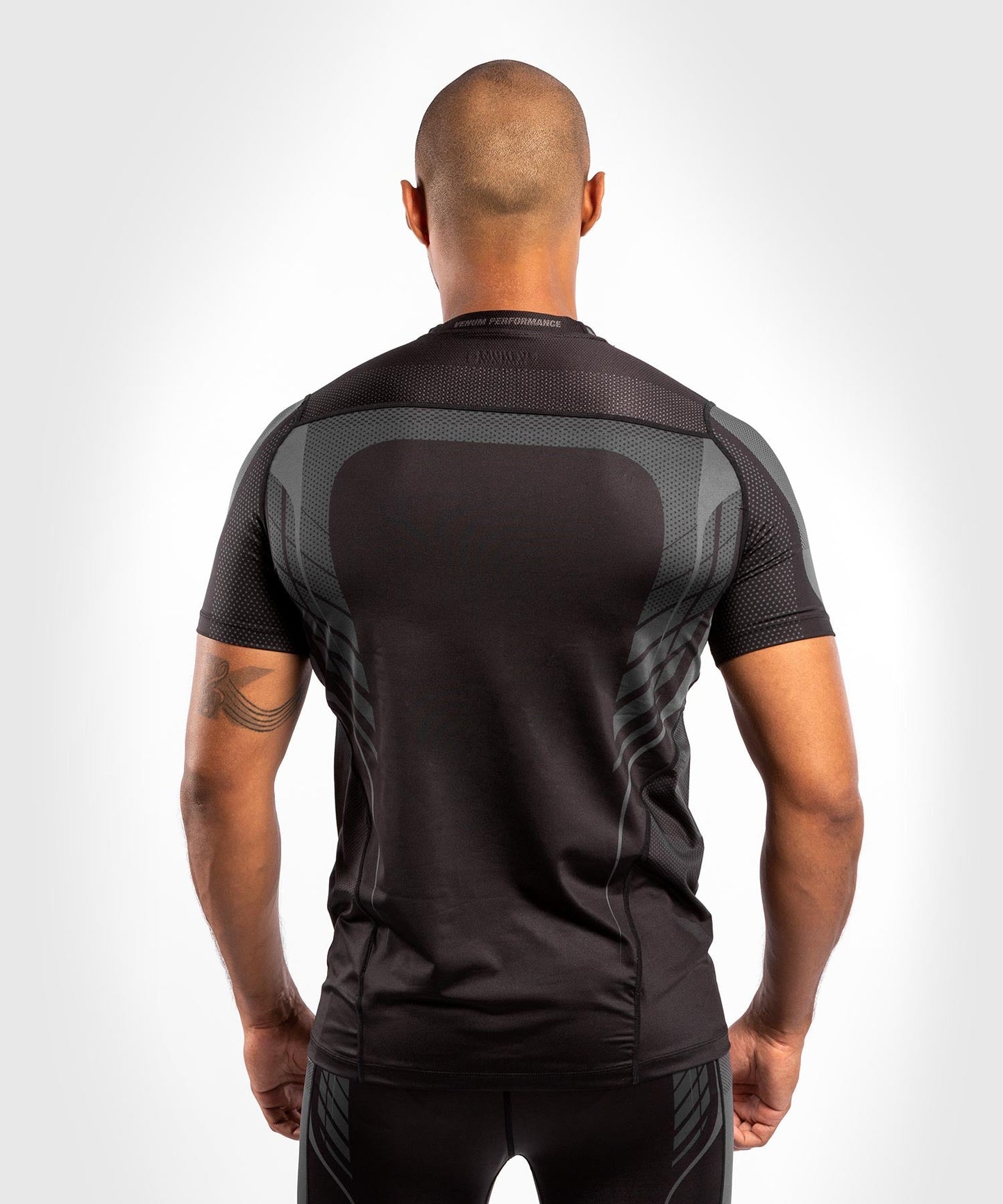 Dry Tech Venum Athletics T-shirt - Black/Gold