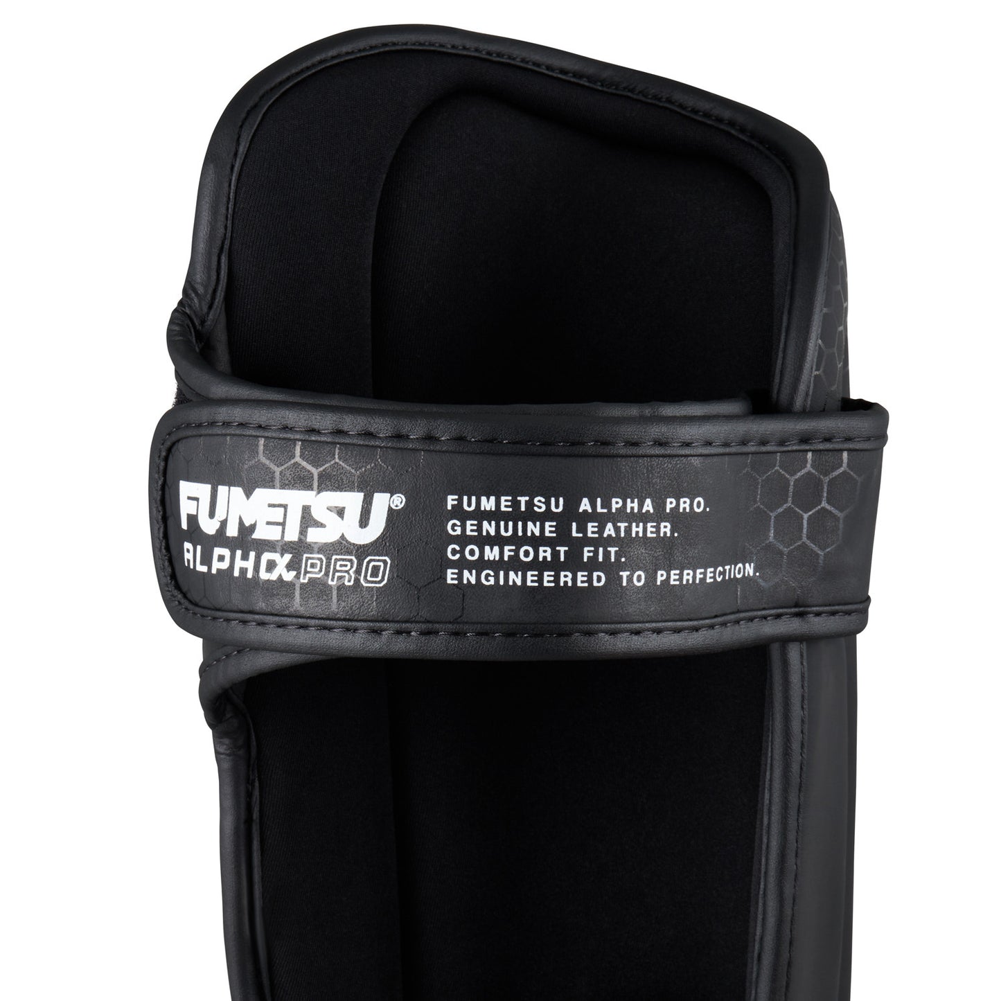 Fumetsu Alpha Pro Espinilleras - Negro/Negro
