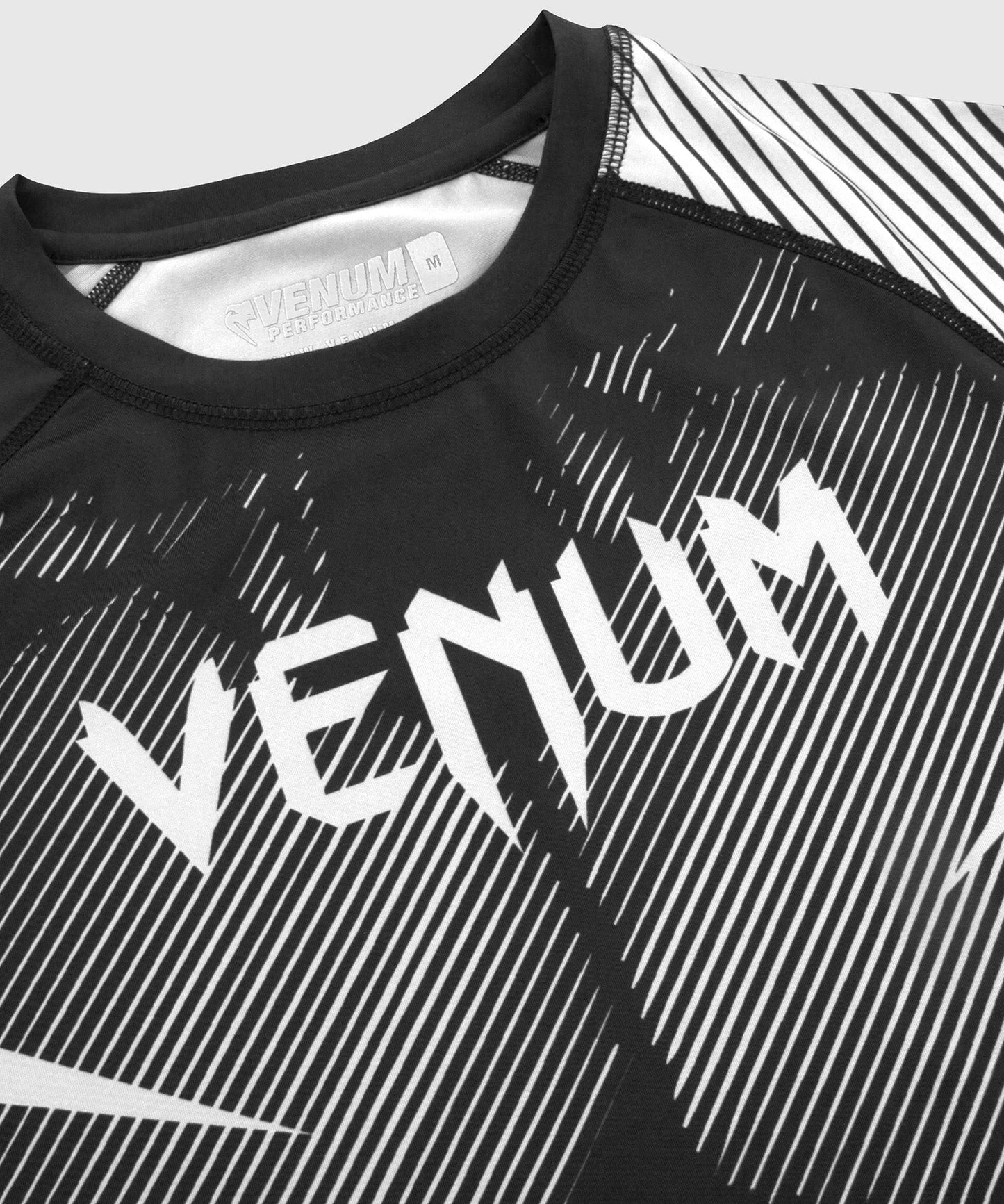 Rashguard Venum NoGi 2.0 - IBJJF Approved Short Sleeve - Black/White