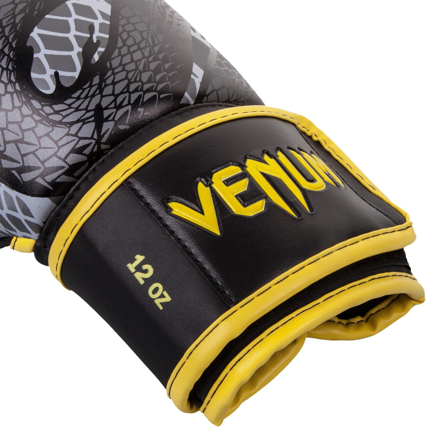 Venum Snaker Boxing Gloves - Limited Edition - Exclusive