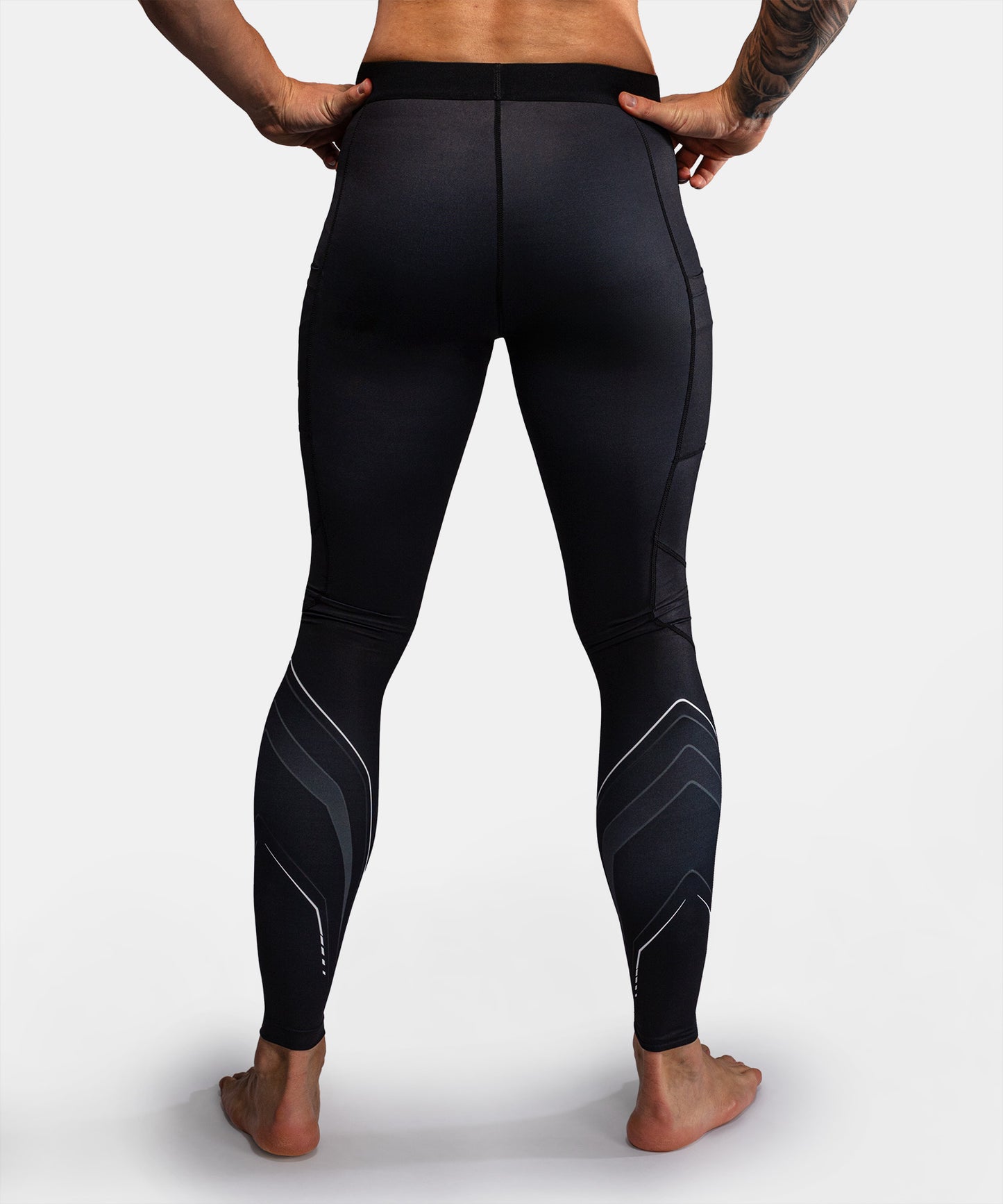 Venum Streamline Spats – Schwarz/Weiß