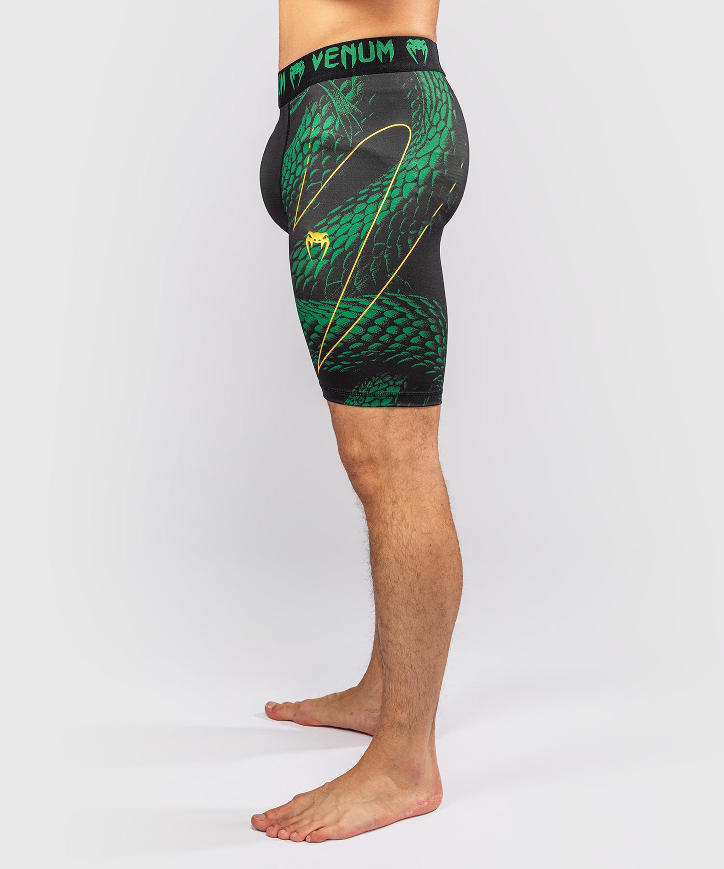 Venum Matupa Kompressionsshort - Schwarz/Grün/Gold