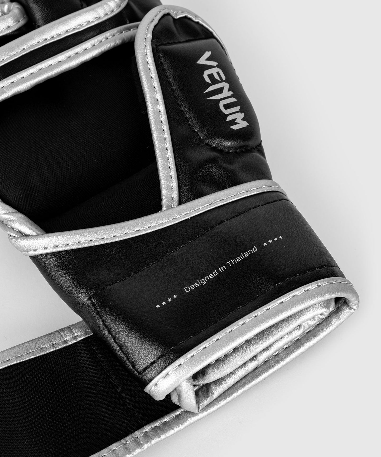 Gants MMA Venum Challenger 2.0 - Noir/Argent