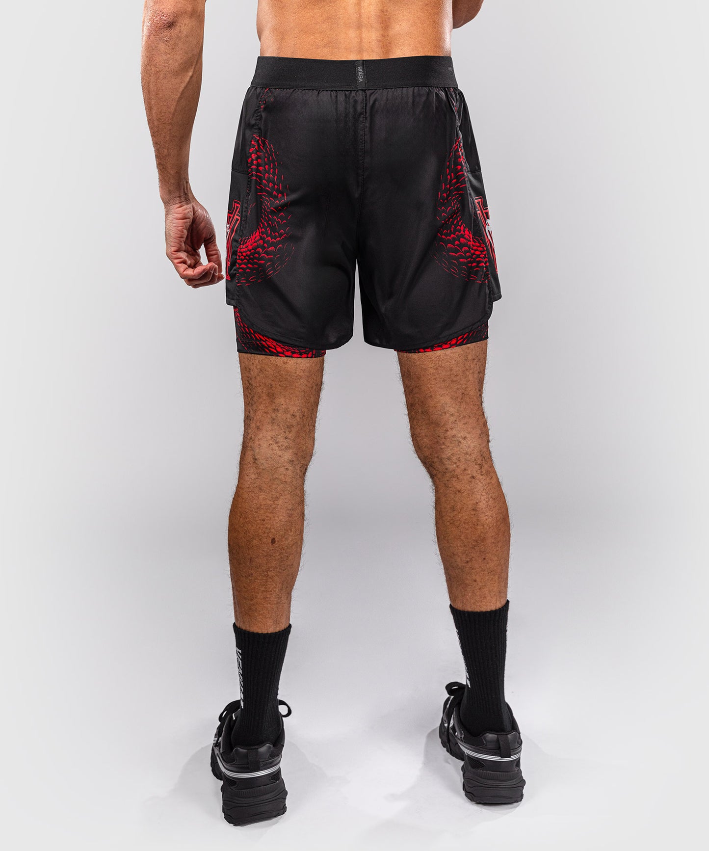 Venum Matupa Trainingsshorts - Schwarz/Rot/Silber