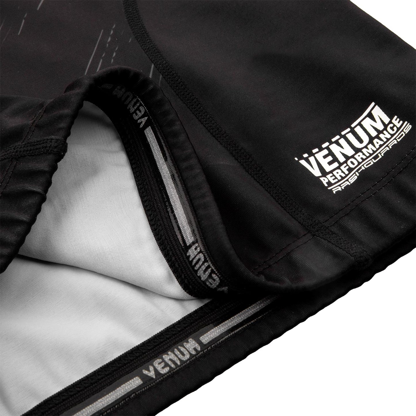 Rashguard Venum Training Camp 2.0 - Long Sleeve - Black/Yellow Fluo