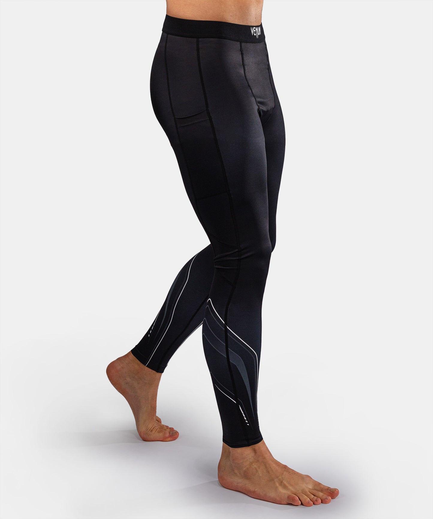 Venum Streamline Spats – Schwarz/Weiß