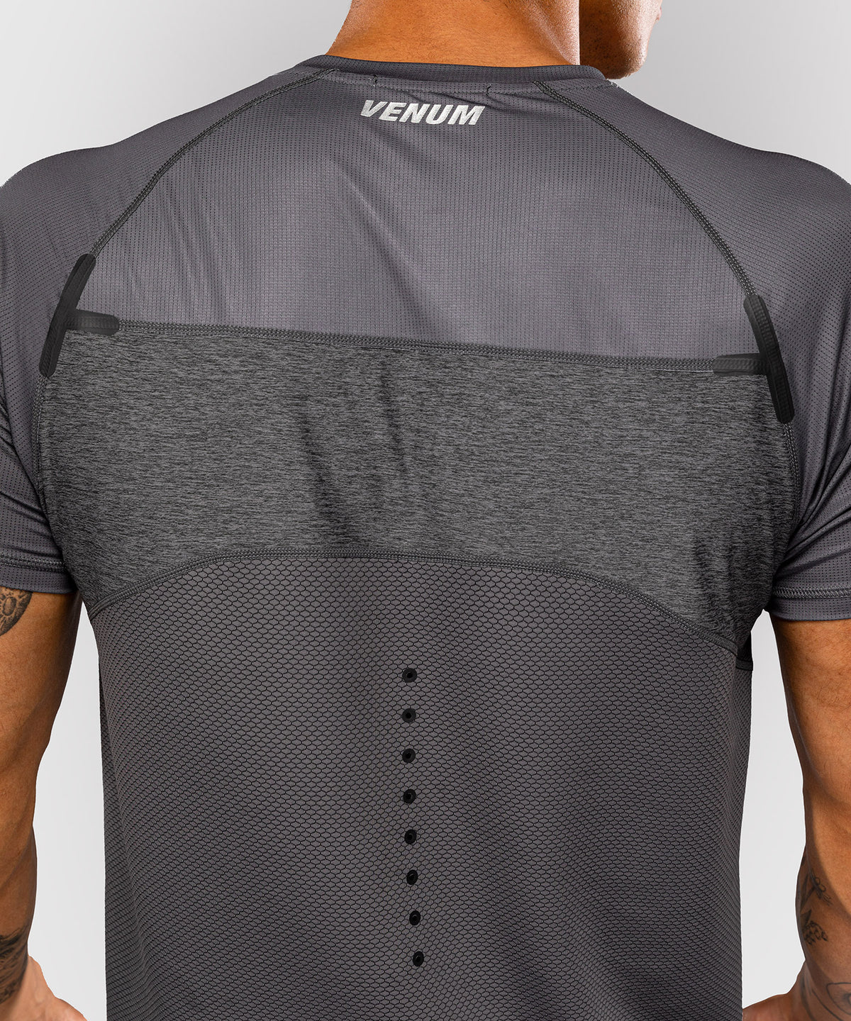 Venum G-Fit Scale Camiseta Dry Tech - Gris