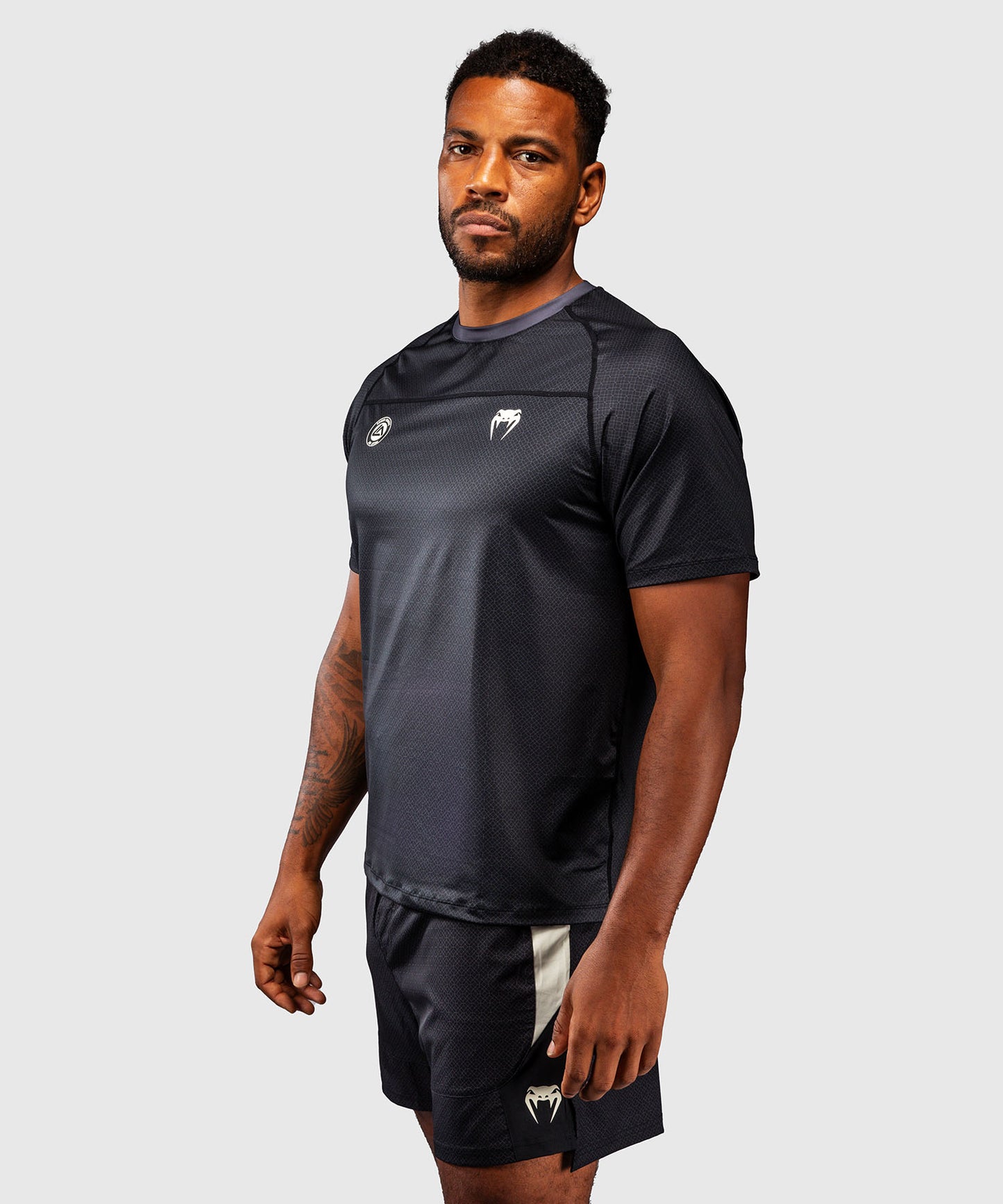 Venum x Roger Gracie Academy Dry‑Tech‑T‑Shirt - Schwarz