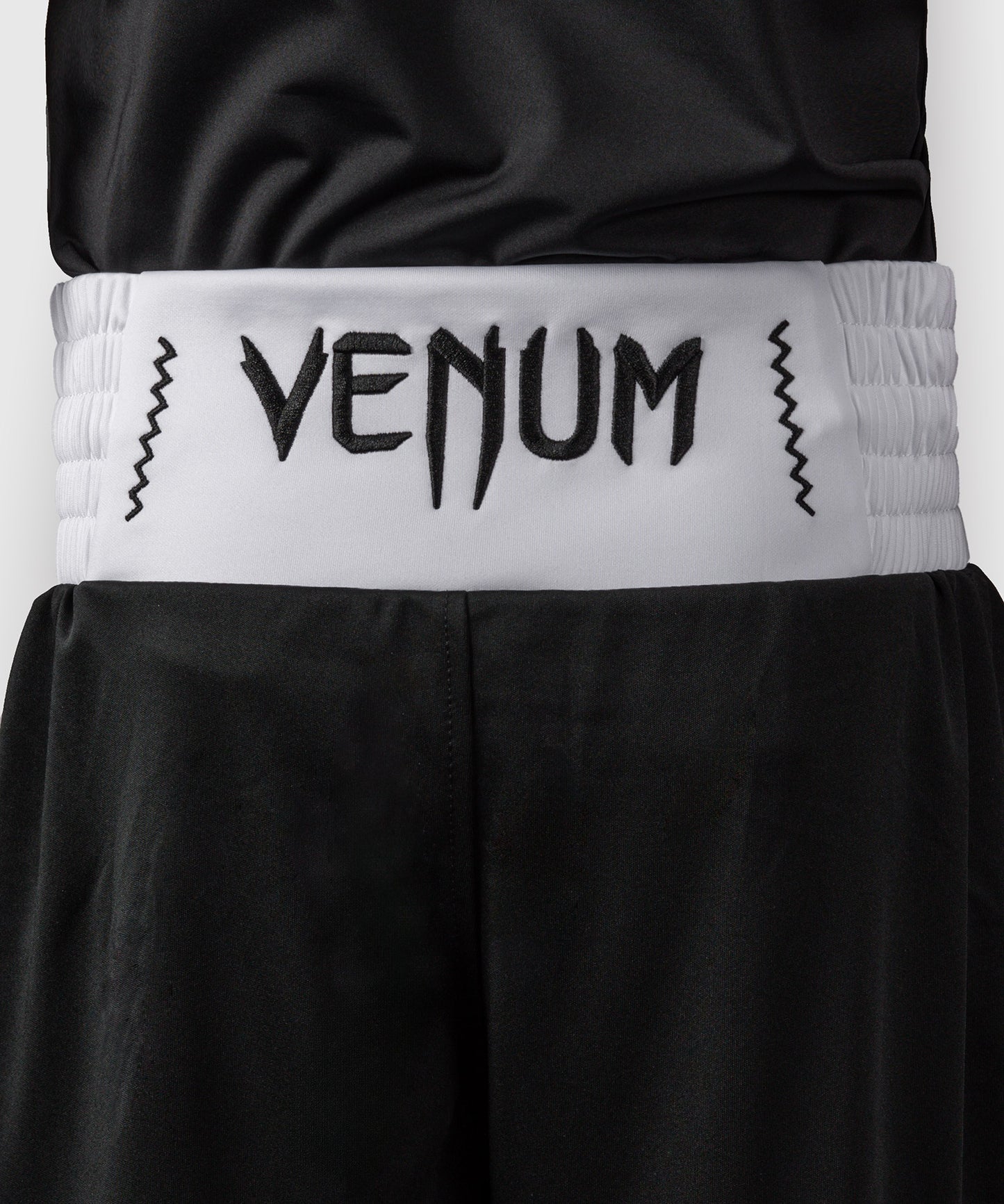 Venum Classic Short de Boxeo Para Niños – Negro/Blanco