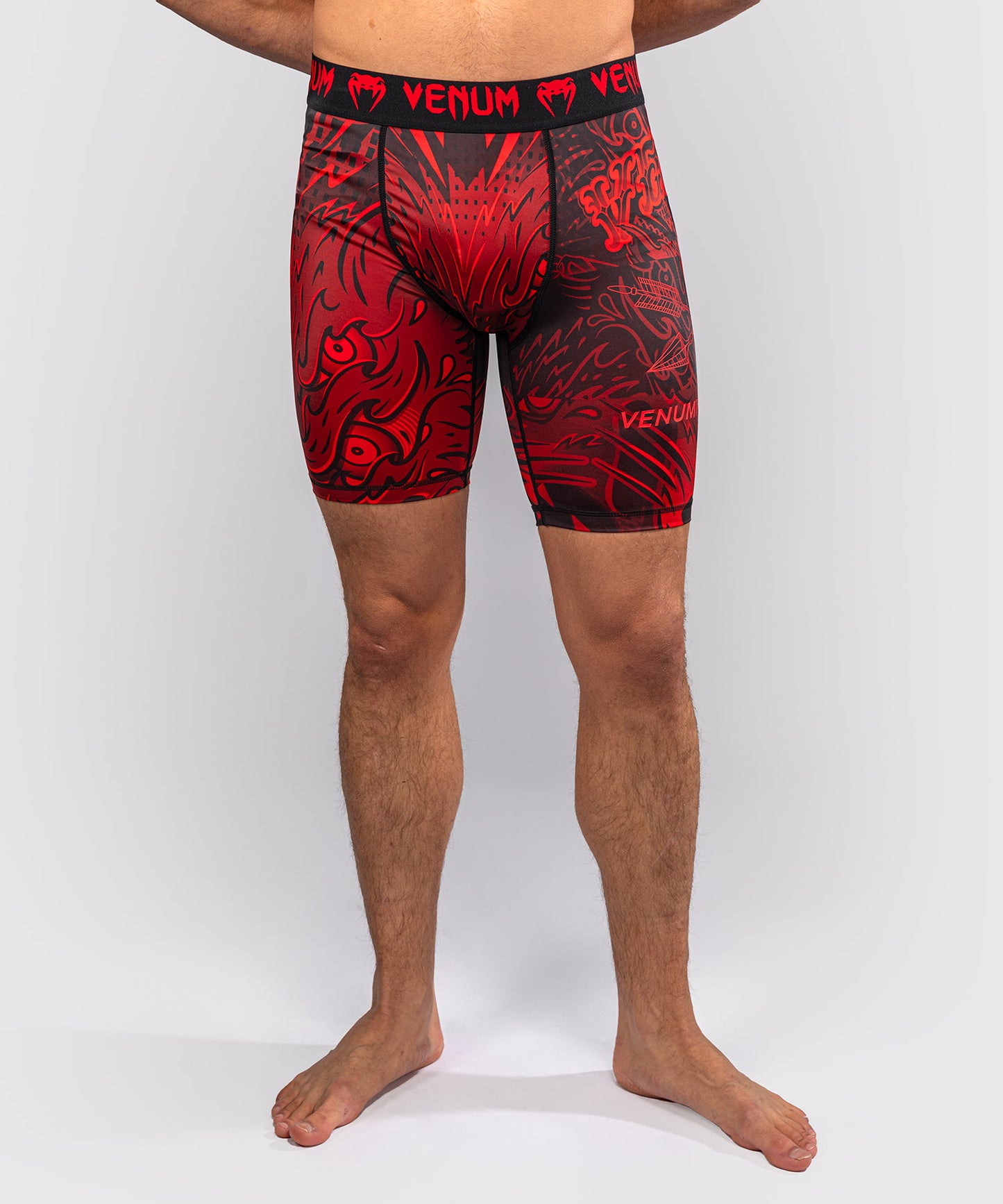 Venum Wolf Atak Kompressionsshort – Schwarz/Rot
