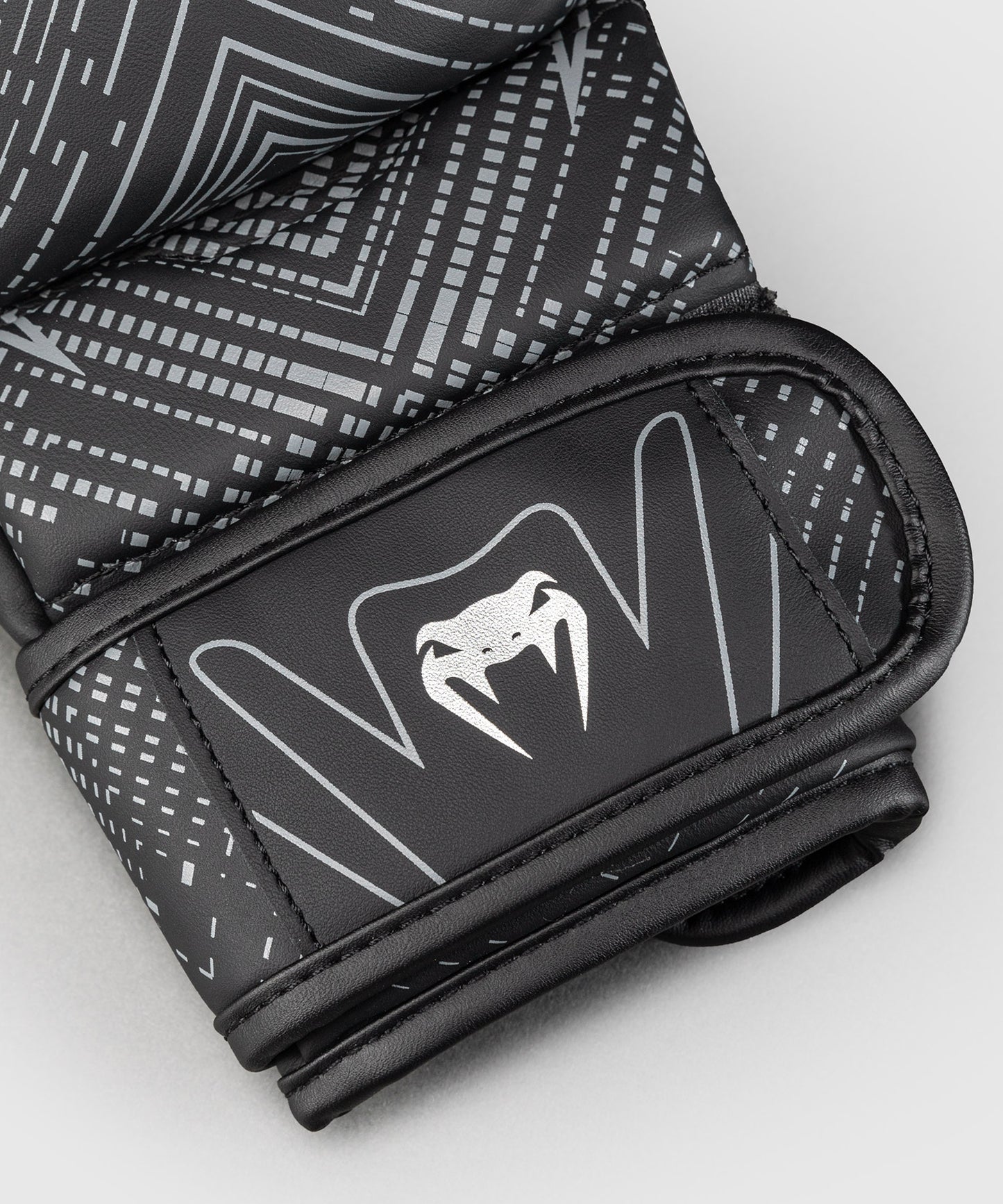Venum Midnight Fury Guantes de Sparring - Negro/Gris/Plata