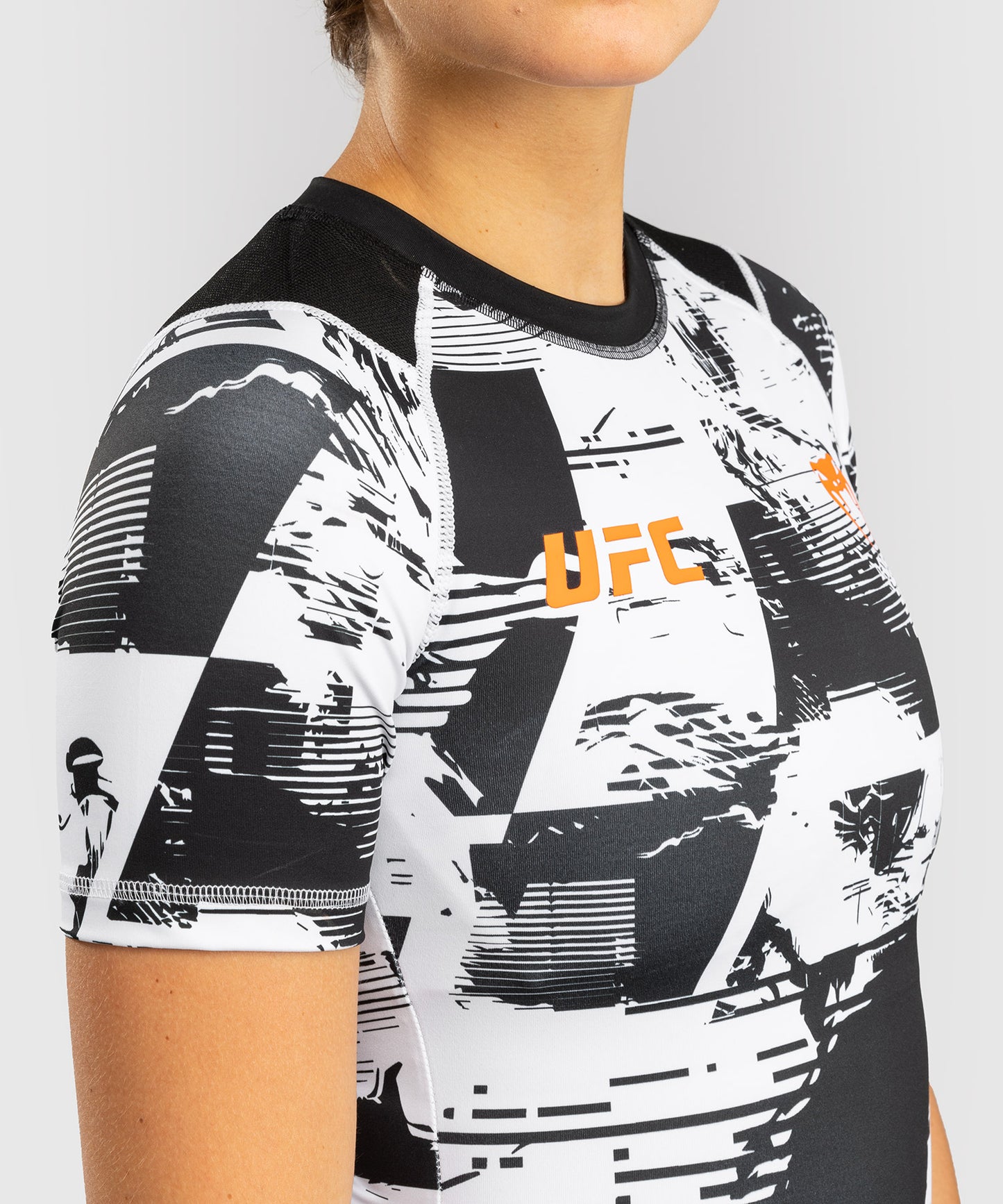 Women’s UFC Zenith by Venum White Authentic Fight Week Performance Short Sleeve Rashguard