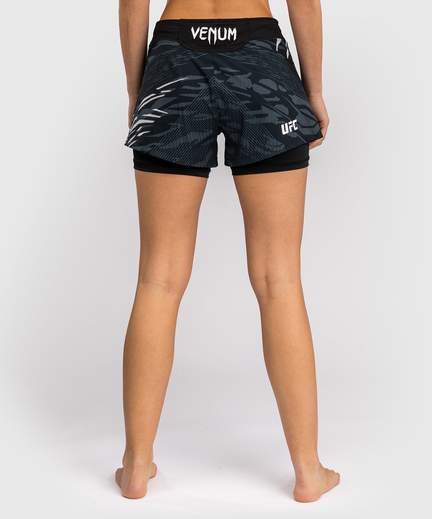 Shorts de Combat pour Femmes UFC Fusion by Venum Authentic Fight Night - Noir