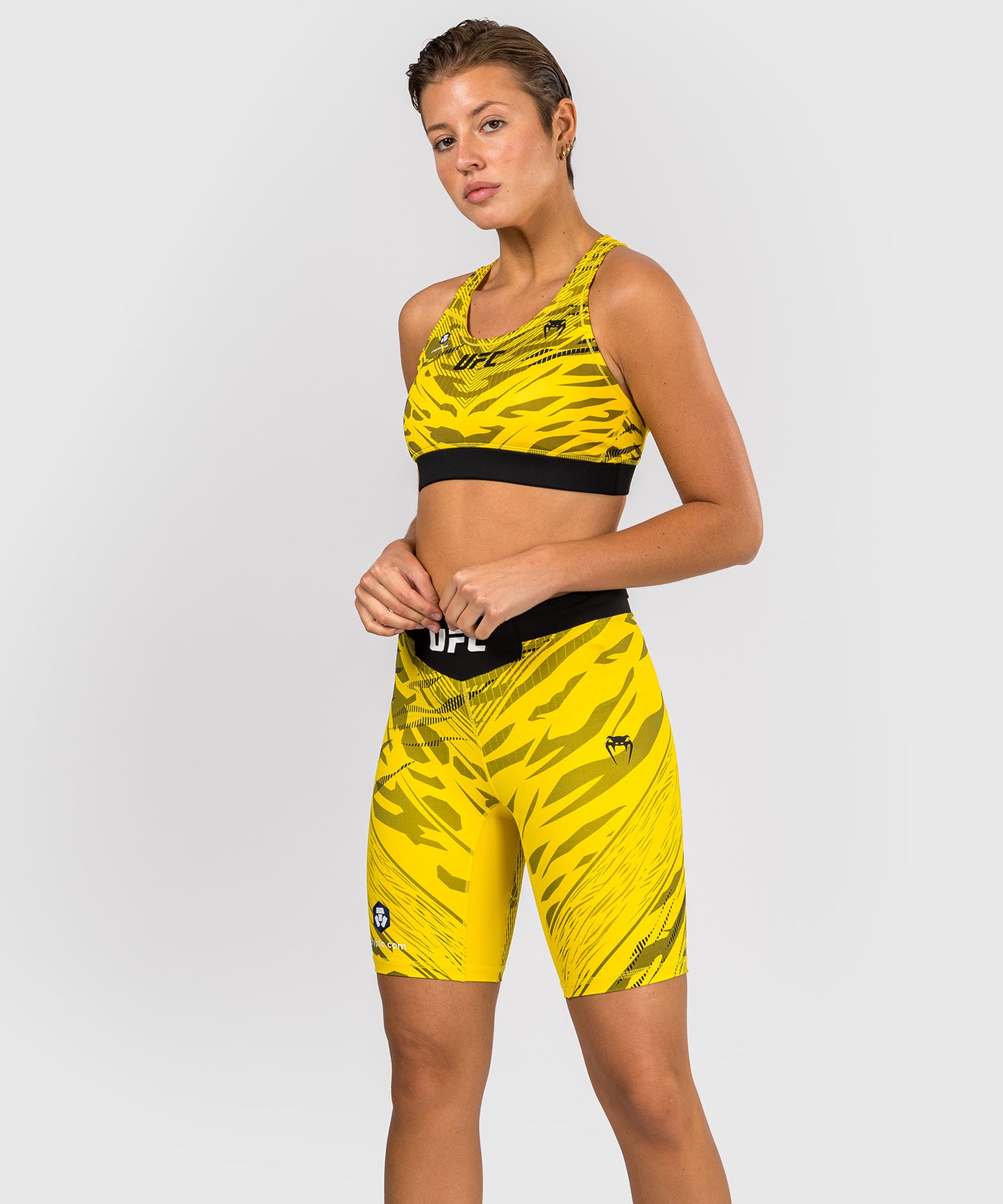 UFC Fusion by Venum Authentic Fight Night Damen Vale Tudo Short - Long Fit - Gelb