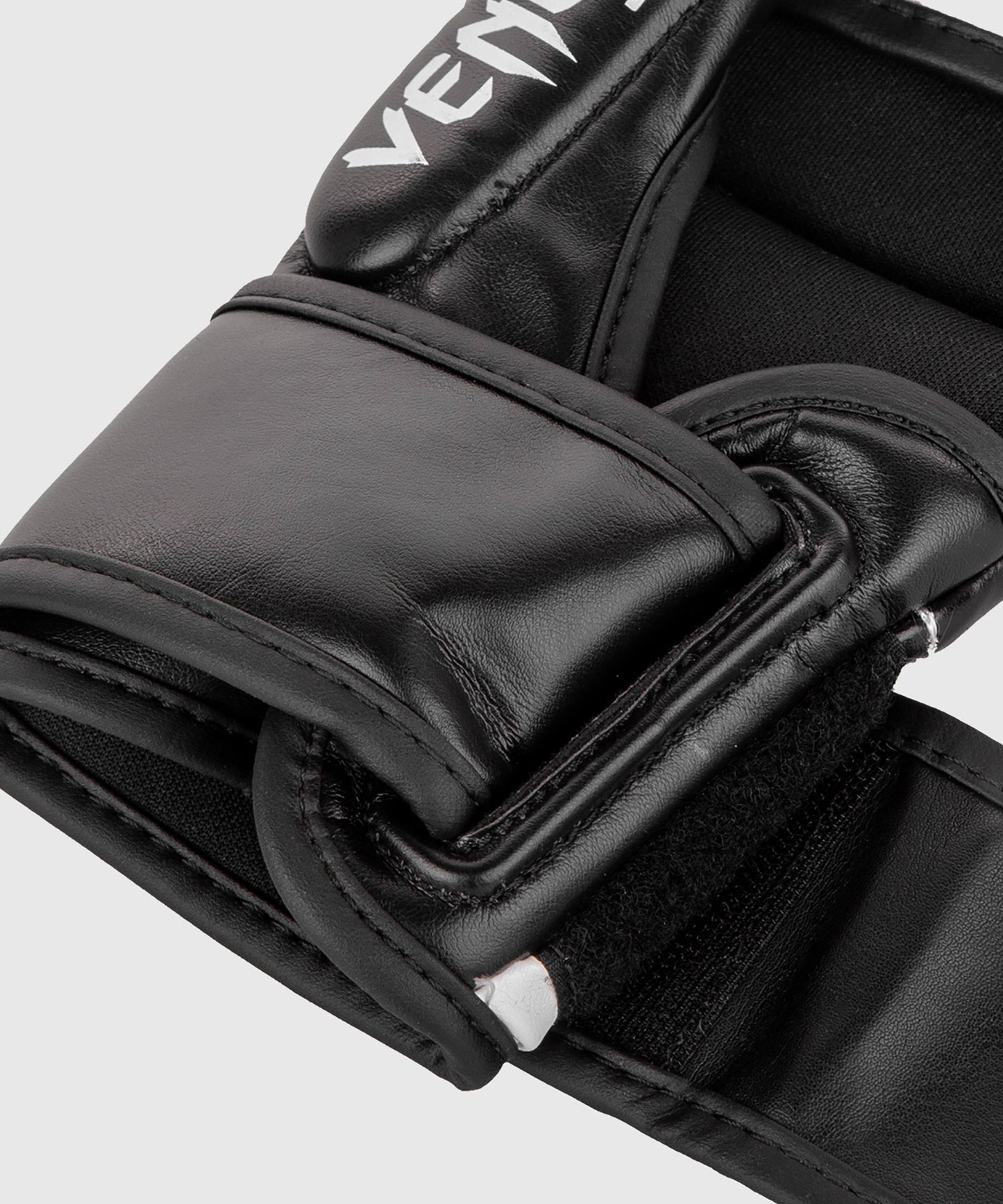 Venum Challenger 3.0 MMA Handschue Sparring - Weiß/Schwarz