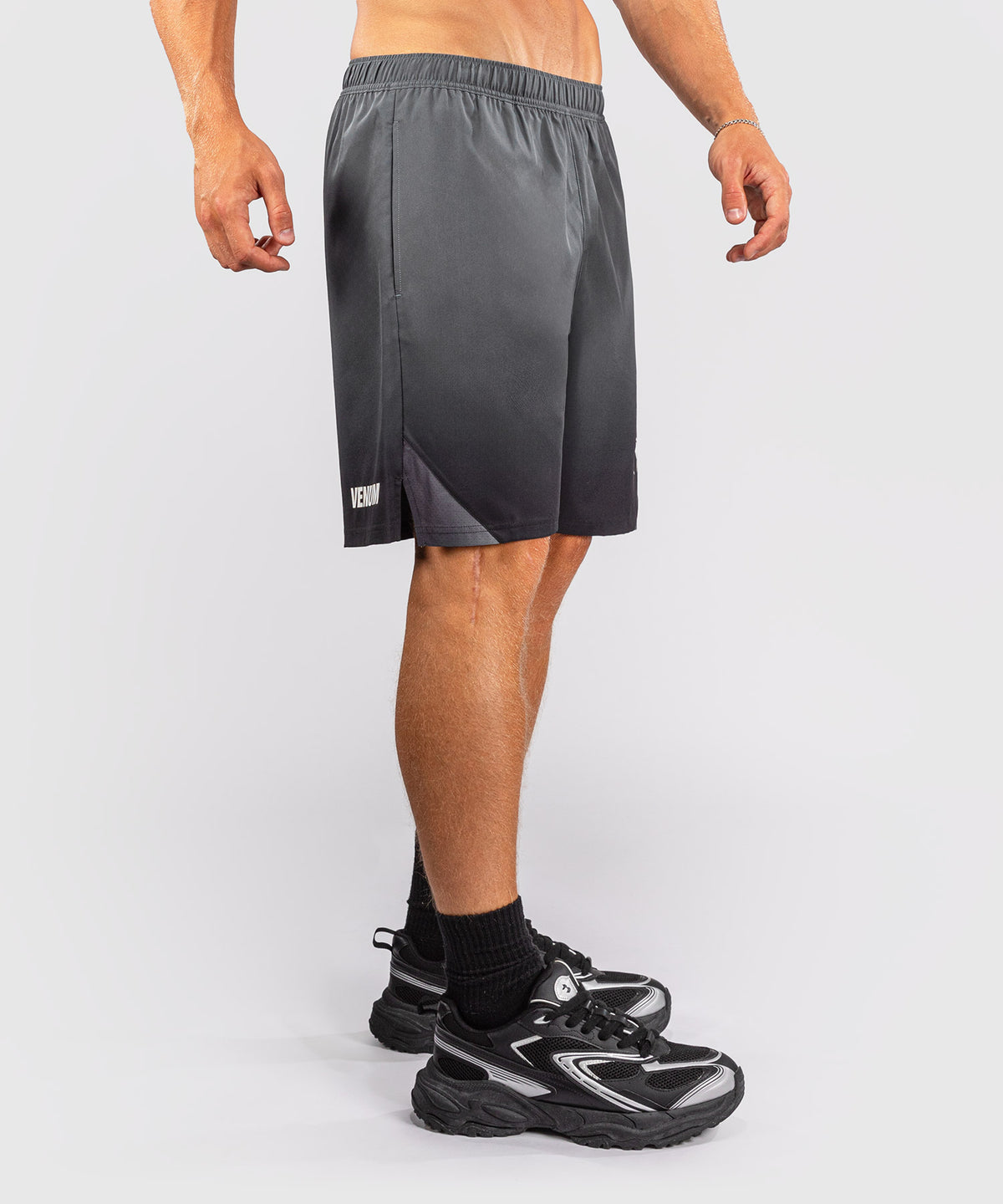 Venum Giant Shift Pantalón corto de entrenamiento - Negro/Gris