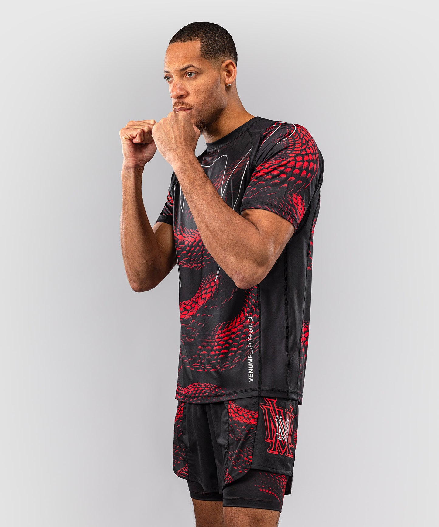 Venum Matupa Camiseta Dry Tech - Negro/Rojo/Gris Plateado