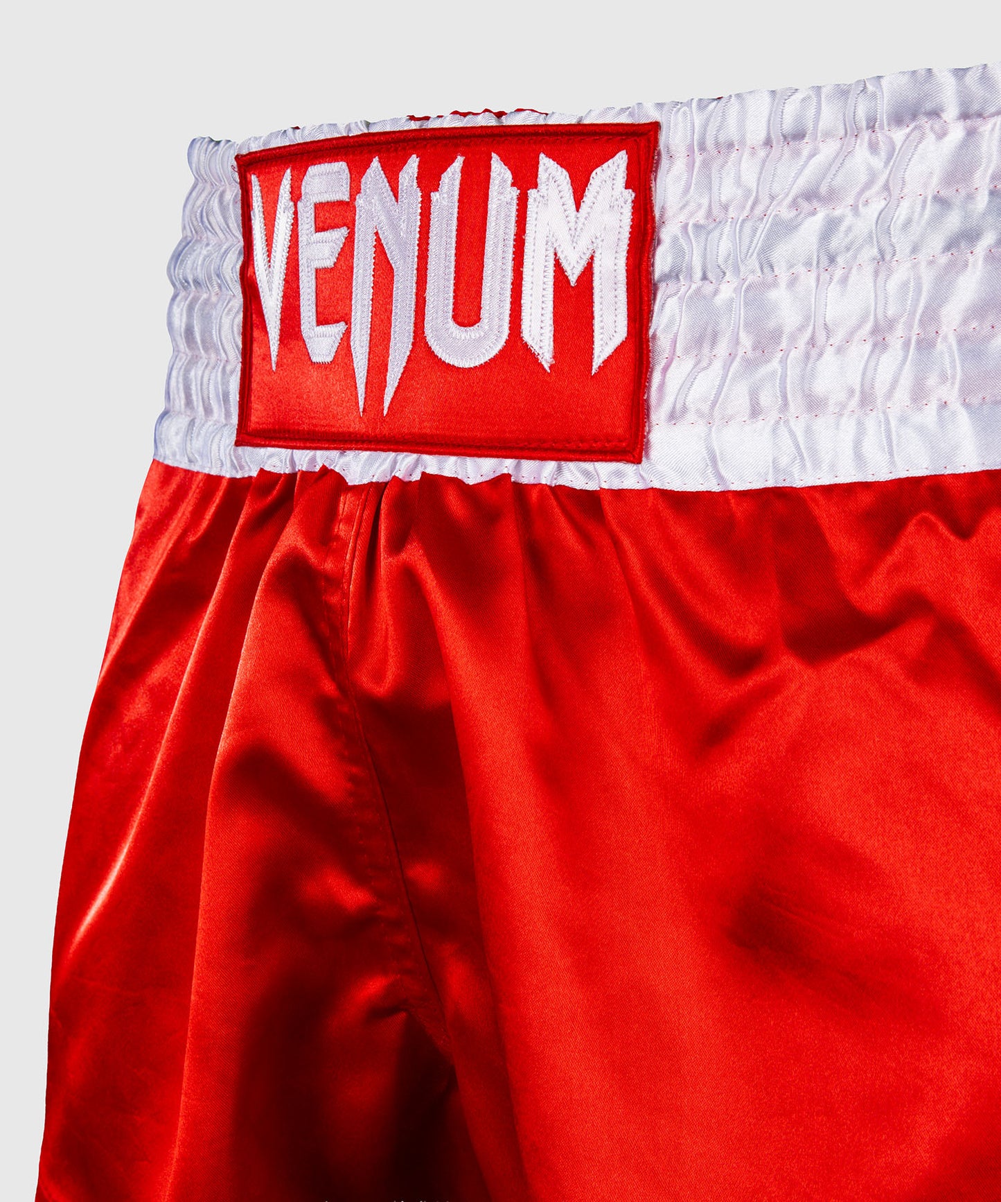 Short de Muay Thaï Venum Classic – Rouge