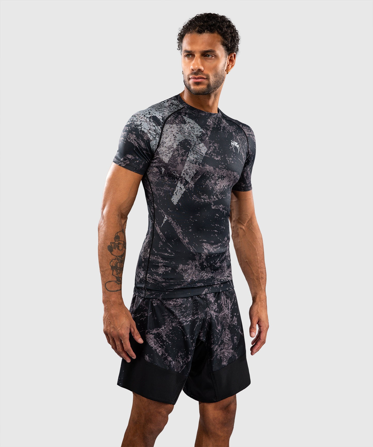 Venum Rage & Workout Short Sleeve Rashguard - Black/Grey