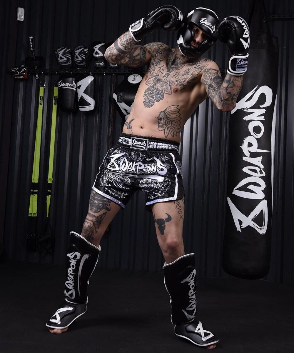 Casque de Boxe - 8 Weapons Unlimited - Noir/Blanc