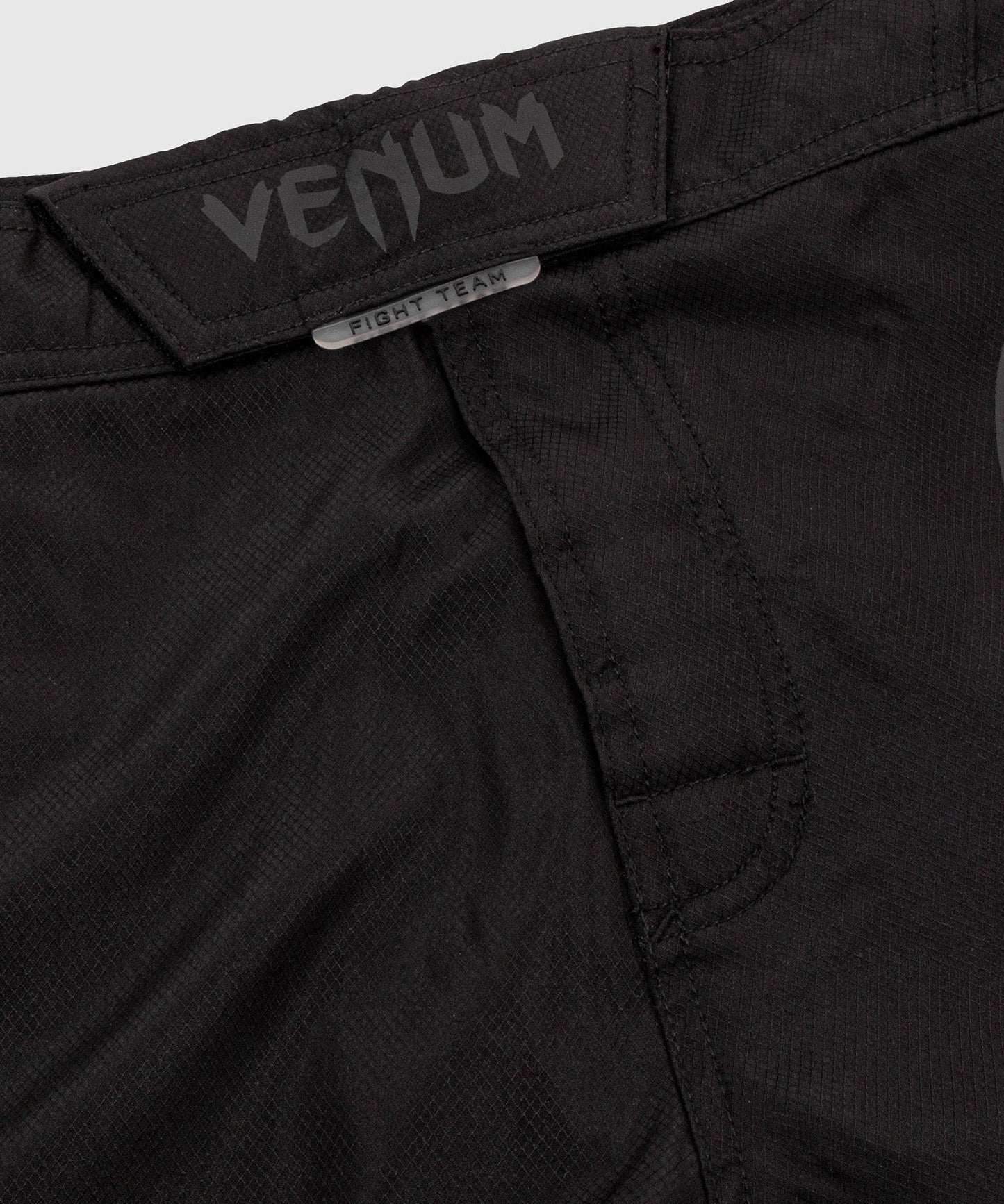 Fightshort Venum Light 3.0 - Black/Black