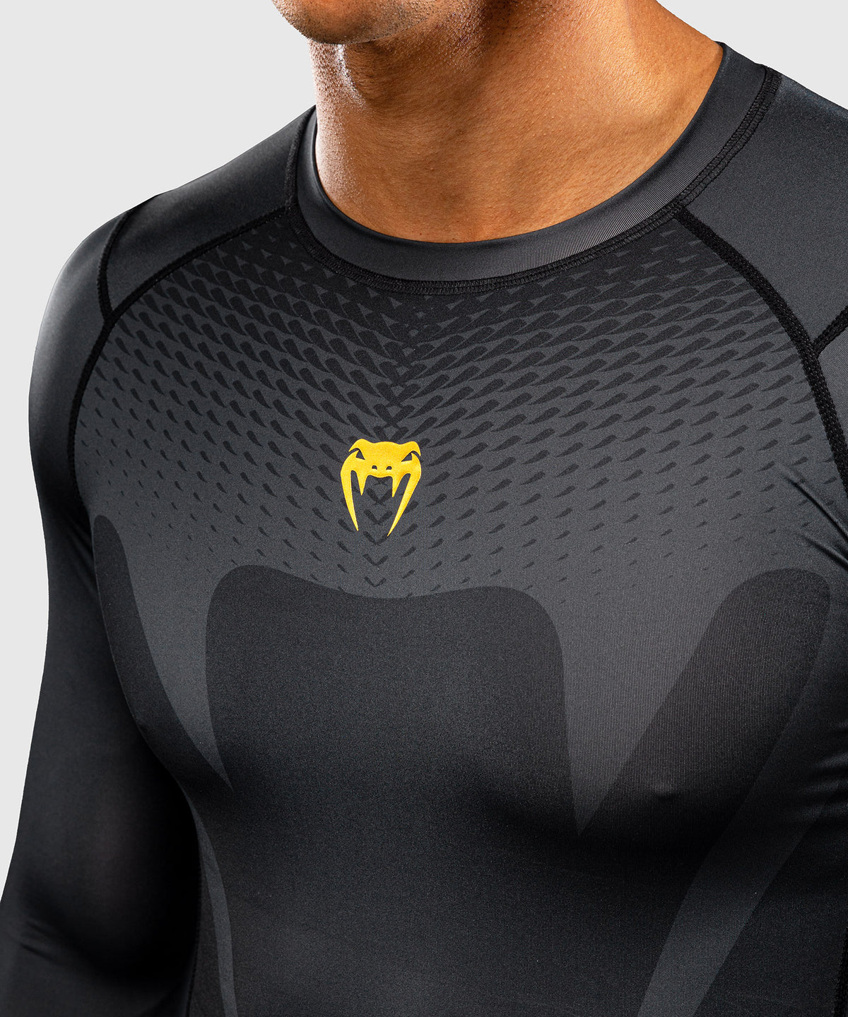 Rashguard manches longues Venum Attack - Noir/Or