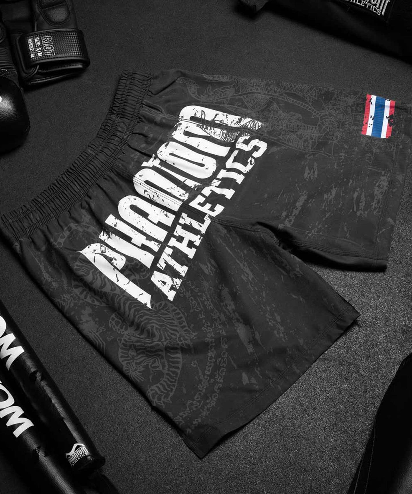 Phantom Athletics Evo Muay Thai Fightshorts - Schwarz
