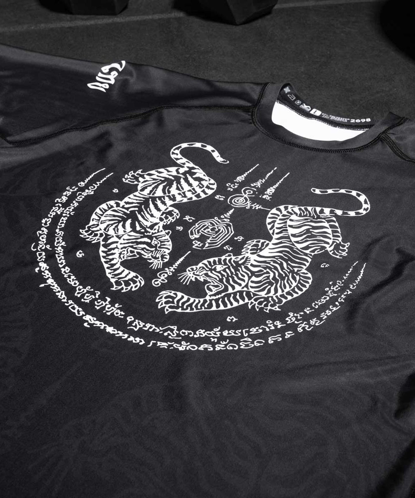 Phantom Athletics Sak Yant Rashguard - Schwarz