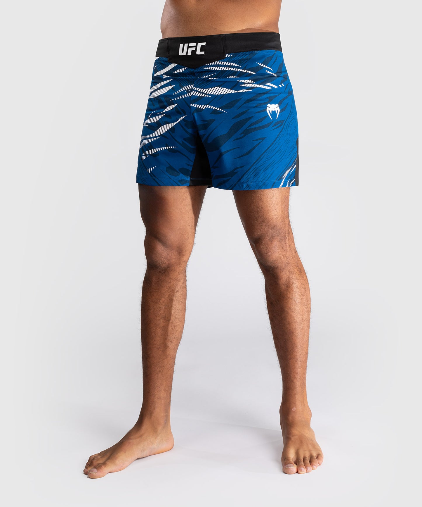 Shorts de Combat pour Hommes UFC Fusion by Venum Authentic Fight Night - Coupe Courte - Bleu