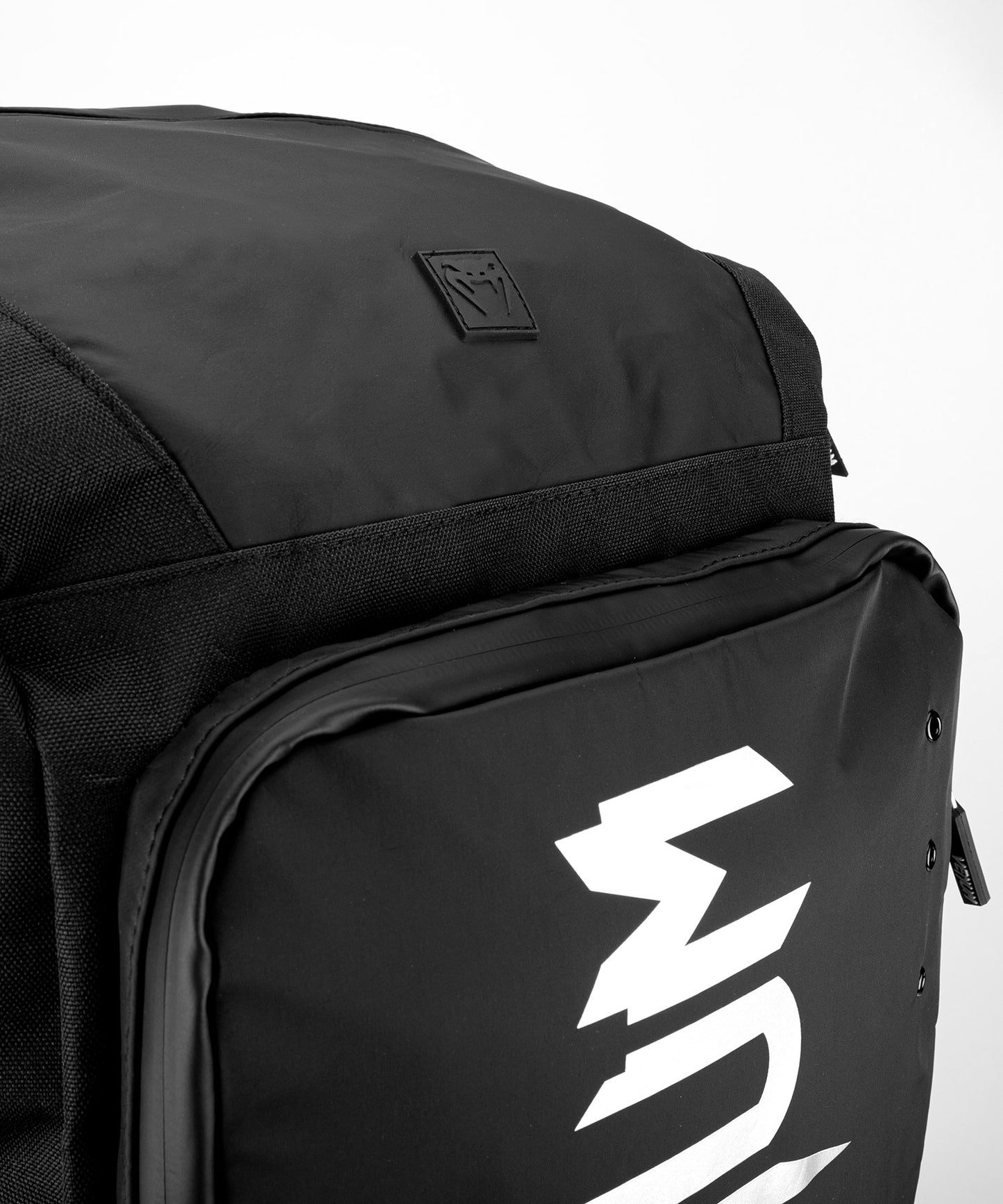 Sac à Dos Venum Challenger Xtrem Evo (50-63L) – Noir/Blanc