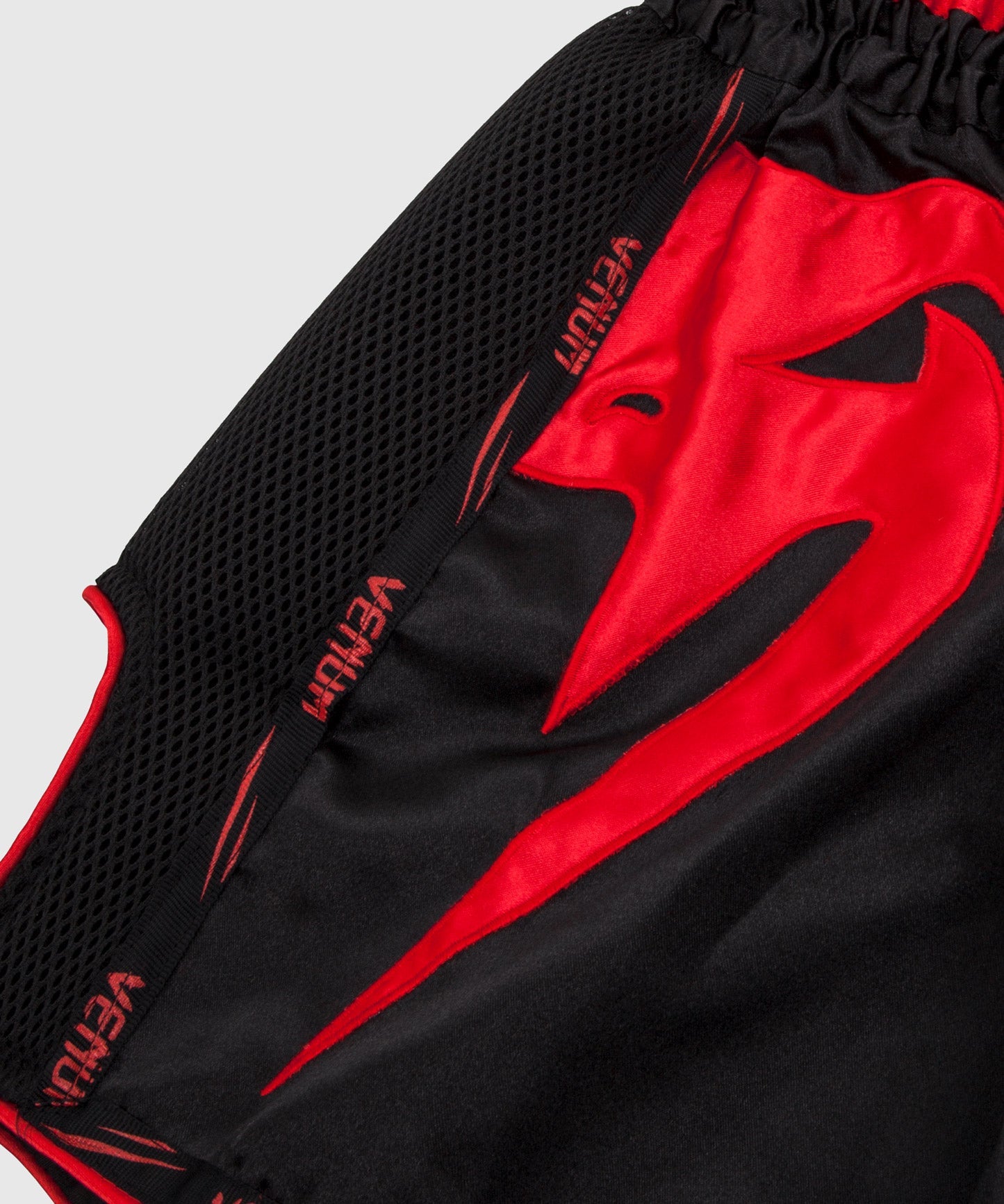 Short de Muay Thai Venum Giant
