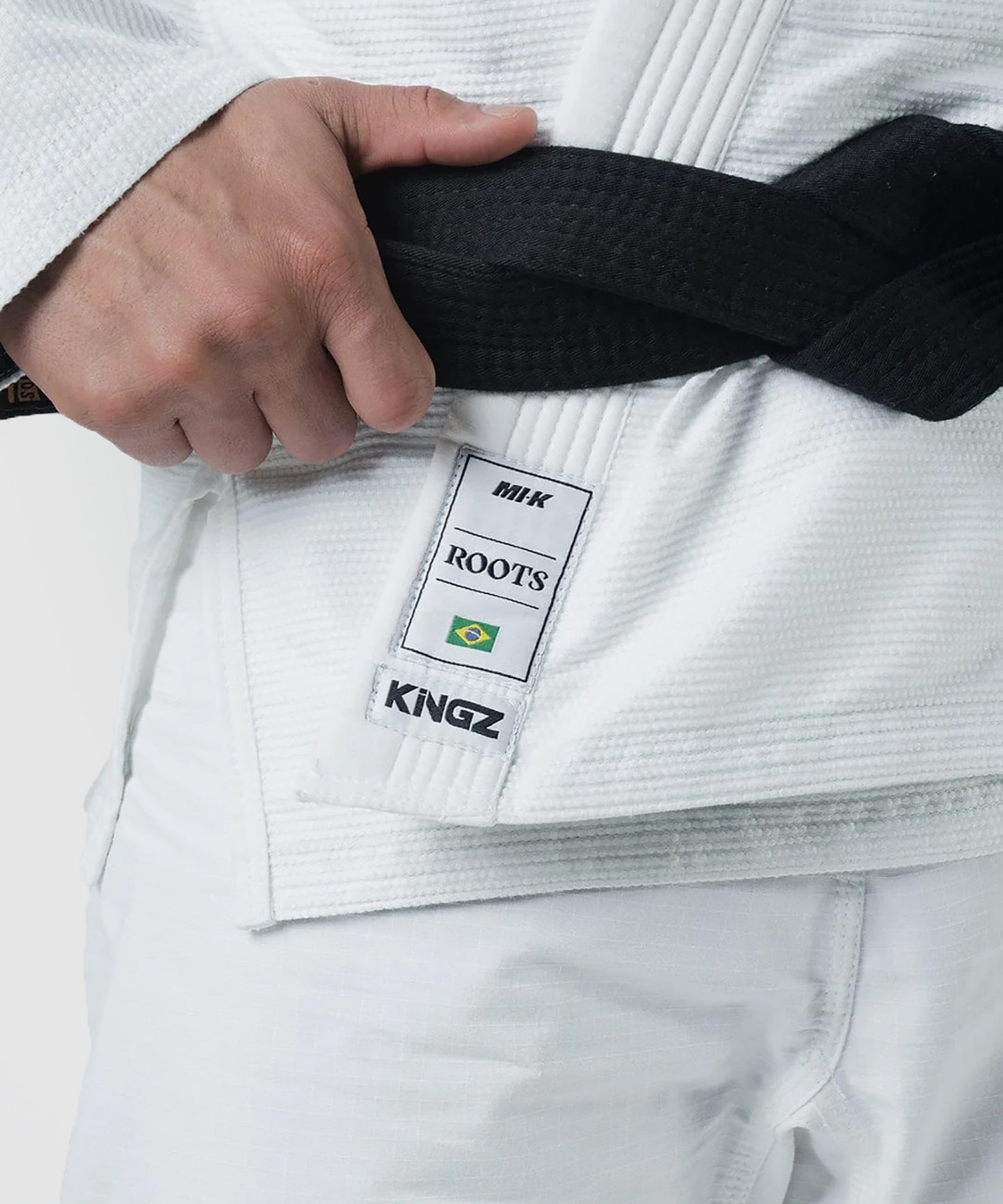Kimono de JJB Kingz Mi-K Roots Gi - Blanc