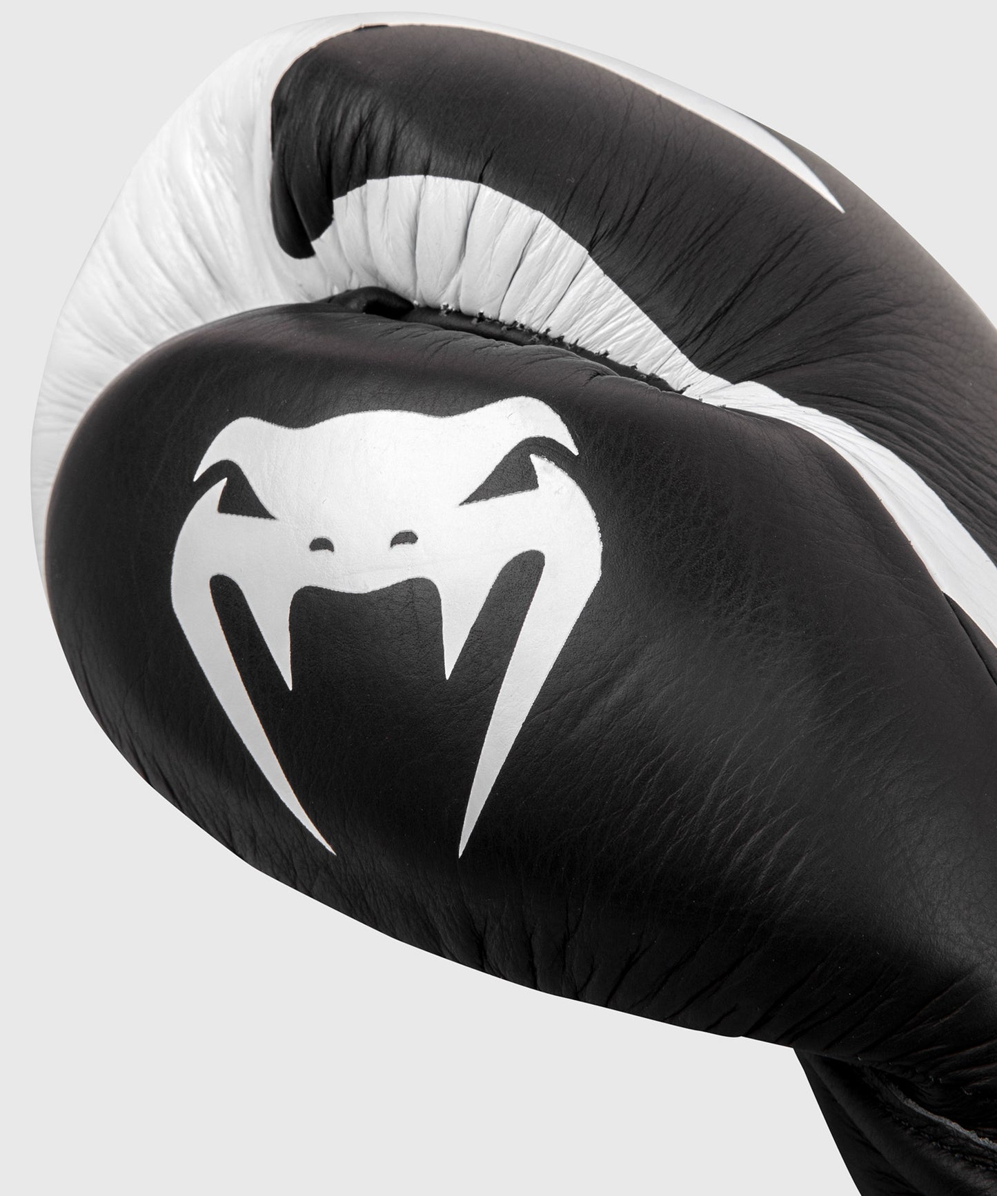Guantes de boxeo Venum Hammer Pro con cordones - Negro/Blanco