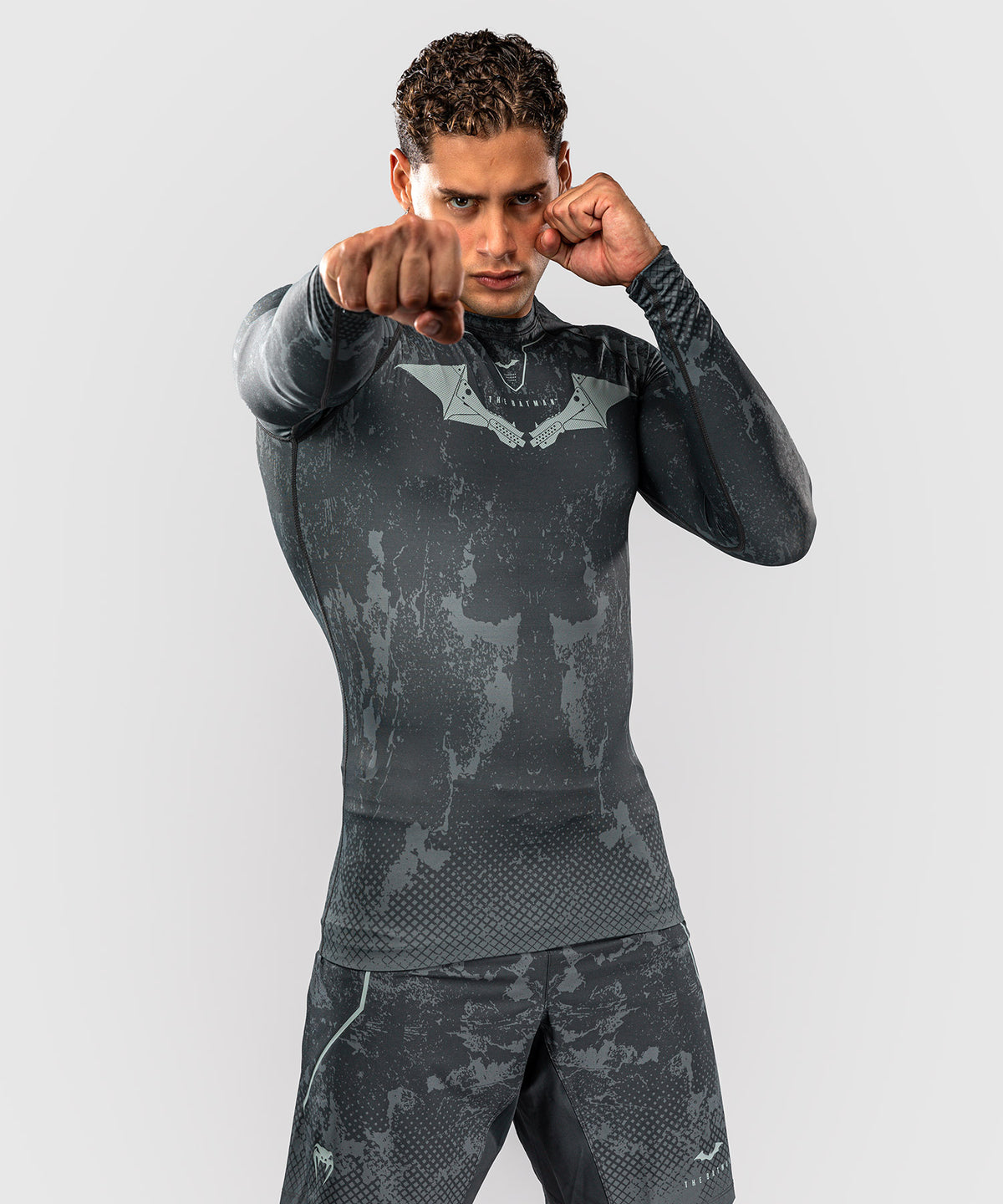 Rashguard à manches longues Venum x Batman - Noir/Gris/Rouge