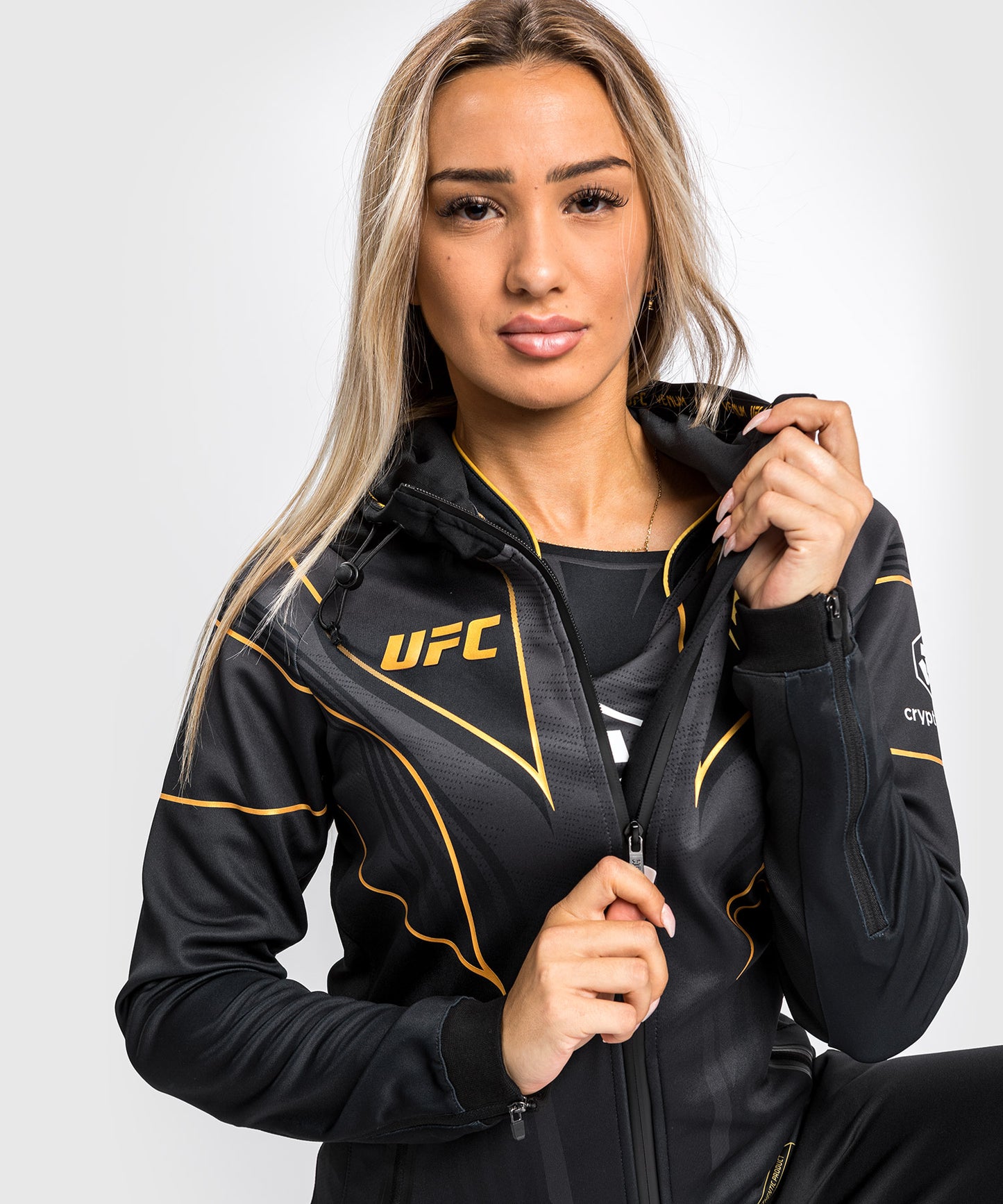 UFC Venum Authentic Fight Night 2.0 Frauen Walkout Hoodie - Champion